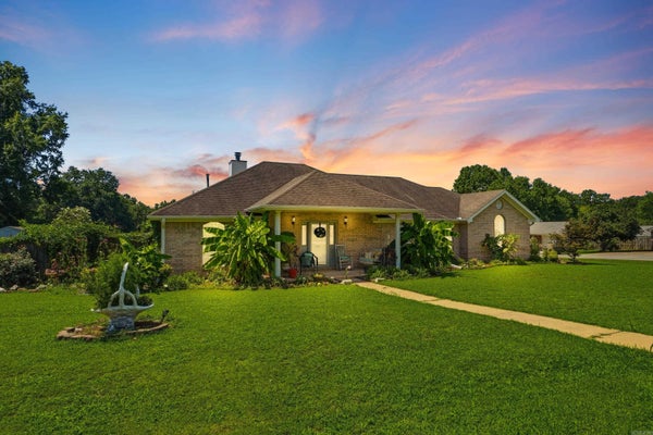 507 VINE ST, CABOT, AR 72023 - Image b4e6ad5482574875bd11d5c801ca8da2/2785265721