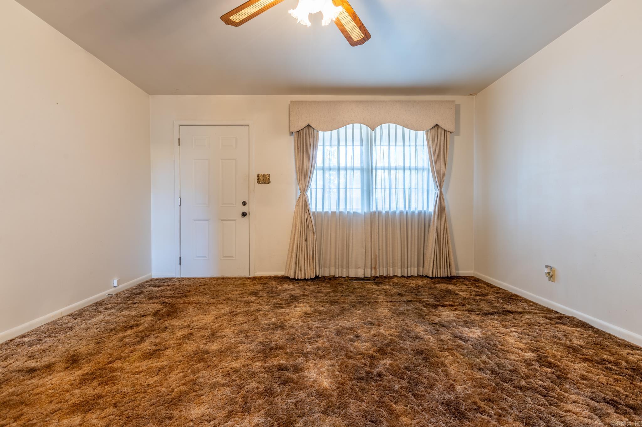 PIKE VIEW - Residential