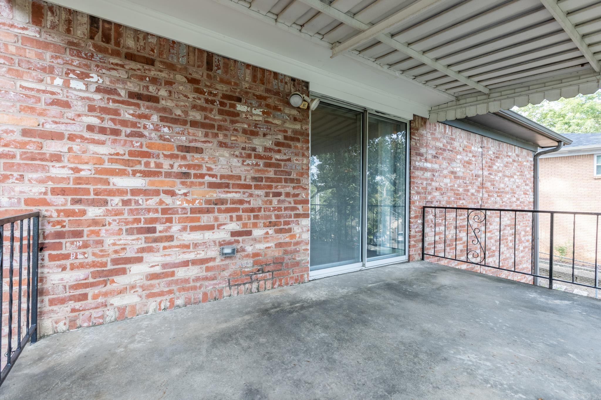 PIKE VIEW - Residential