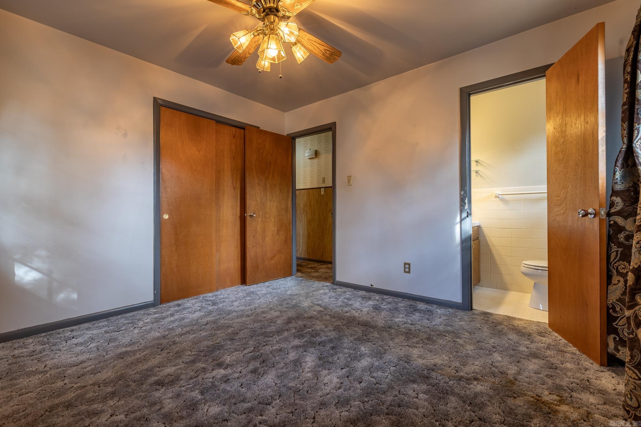 PIKE VIEW - Residential