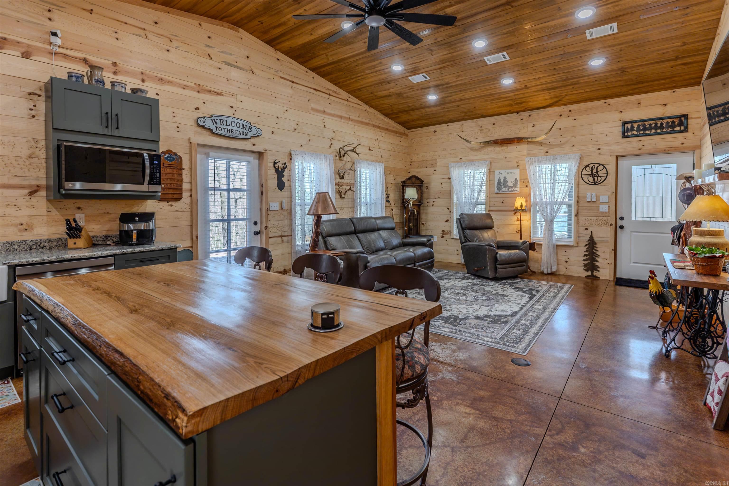 Metes & Bounds - Residential