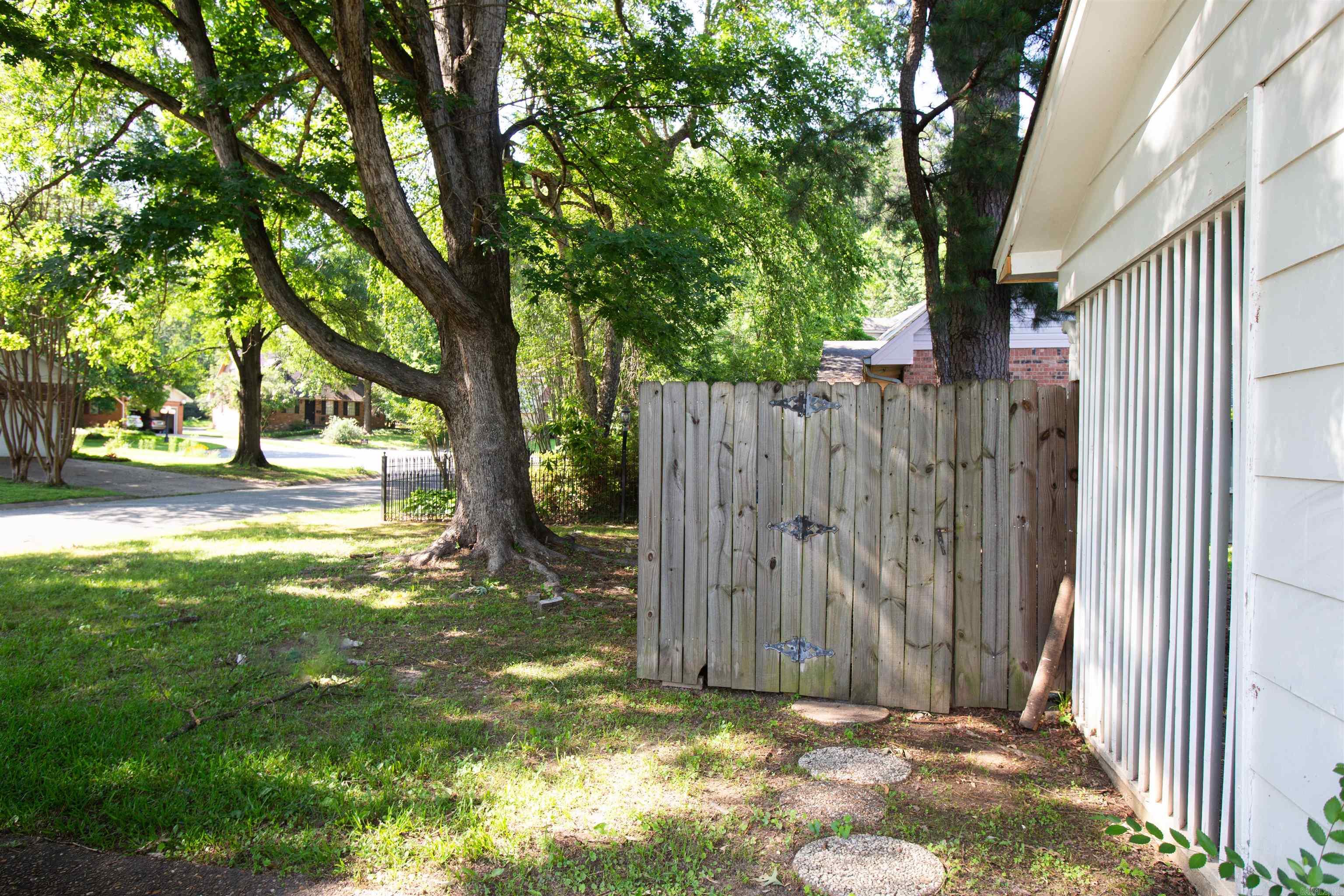 Midwood Manor - Residential Lease