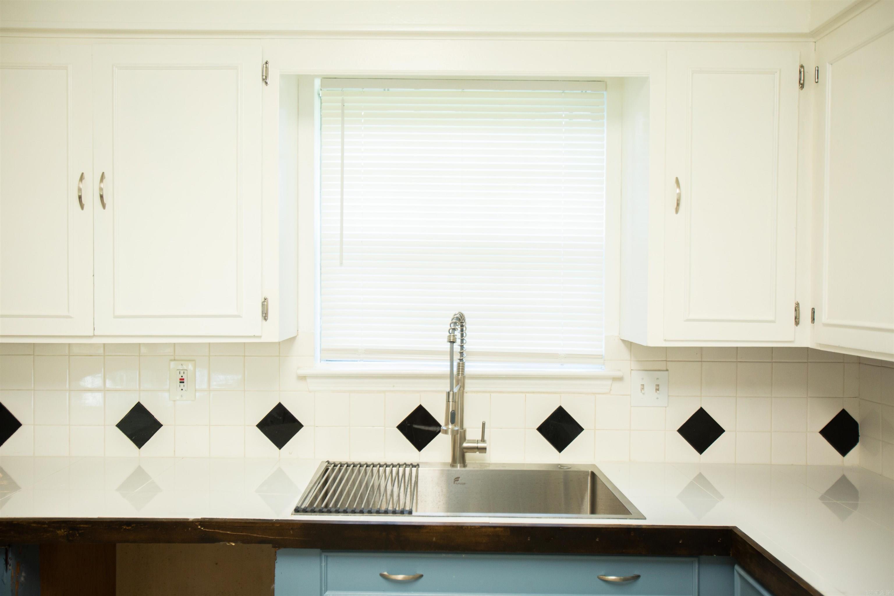 Midwood Manor - Residential Lease