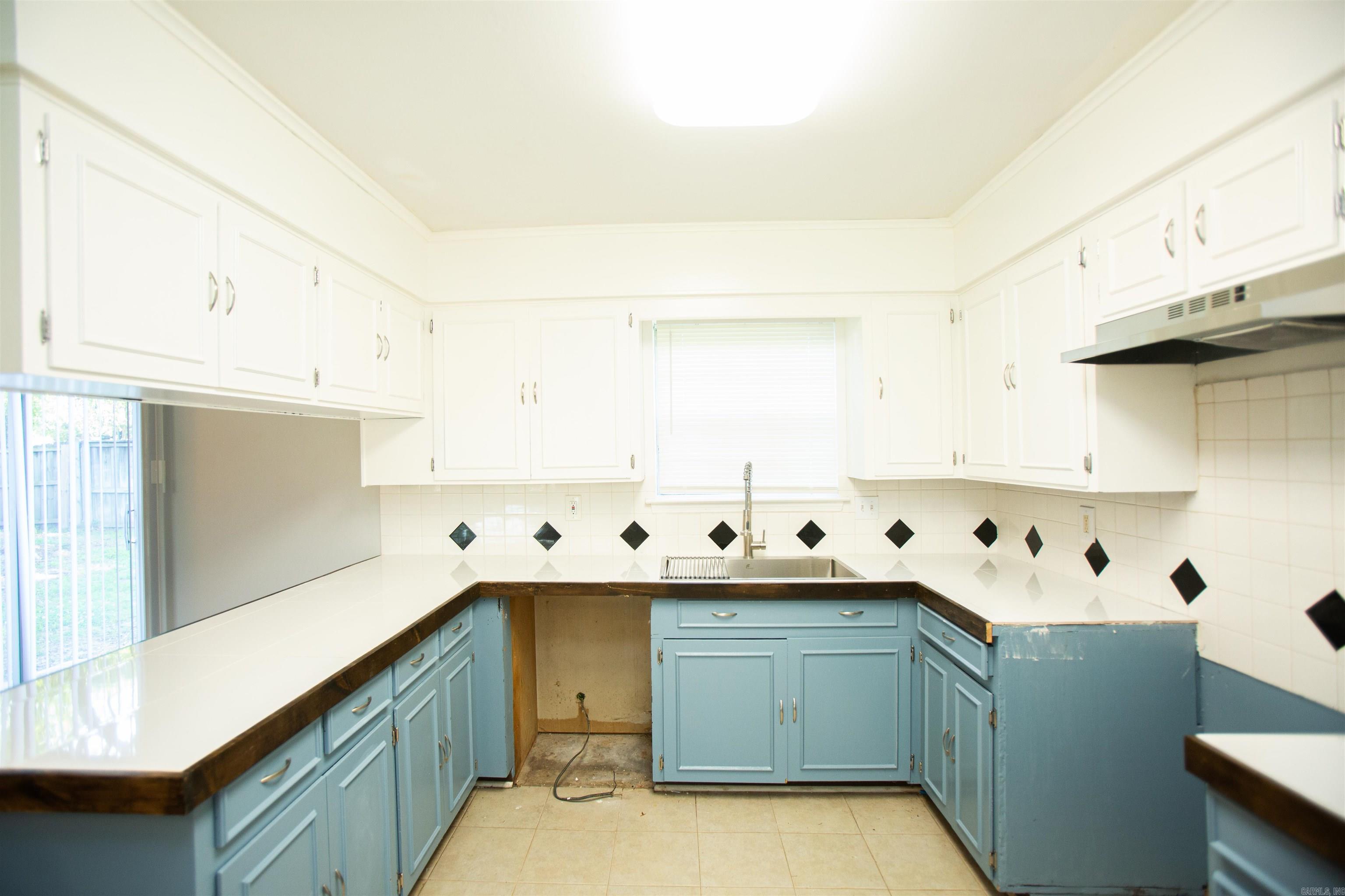 Midwood Manor - Residential Lease