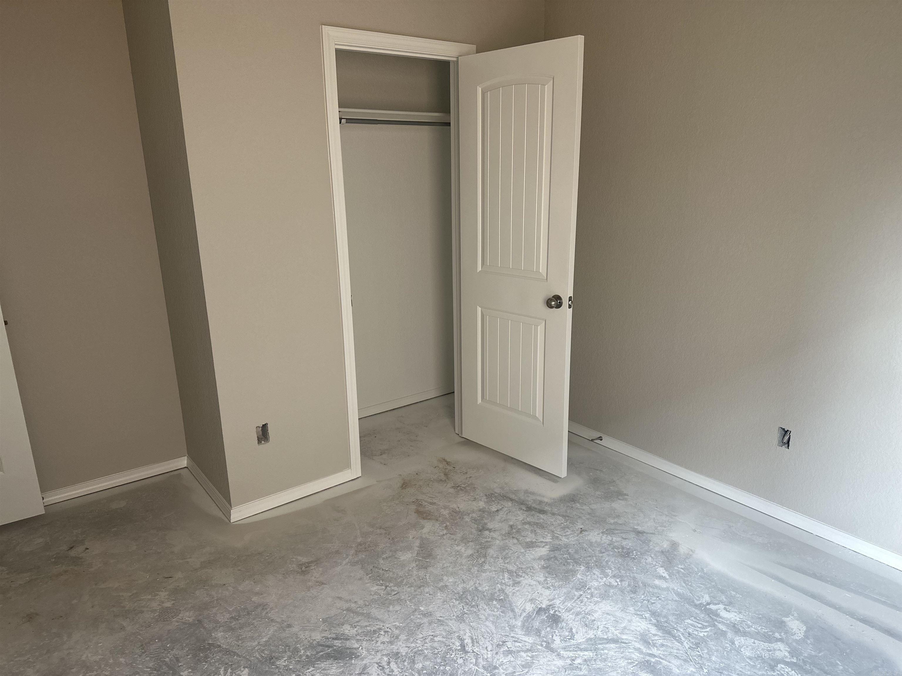 COUNTRY CLUB OF ARK THE - Residential