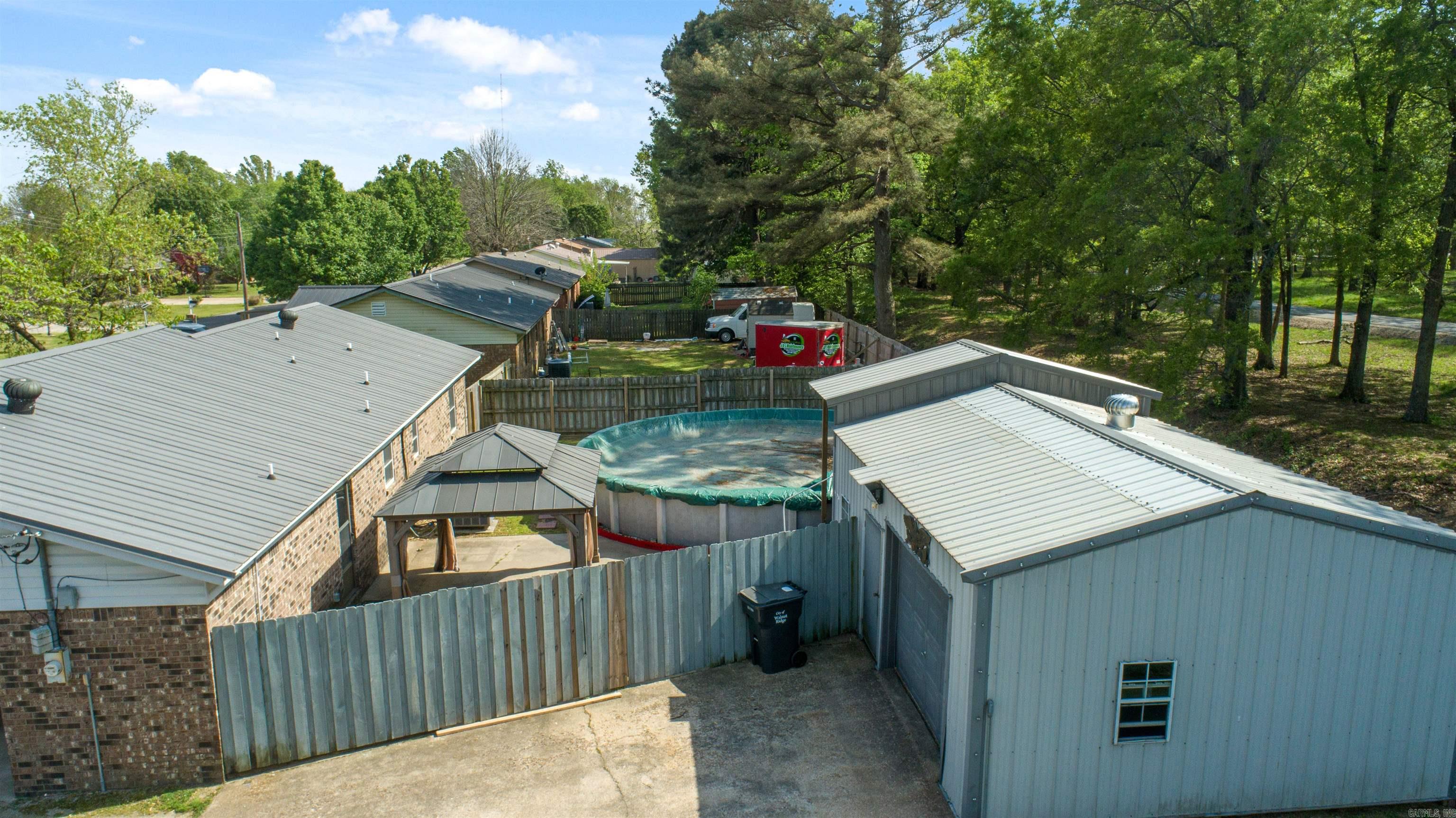 WOODLAND ACRES - Residential