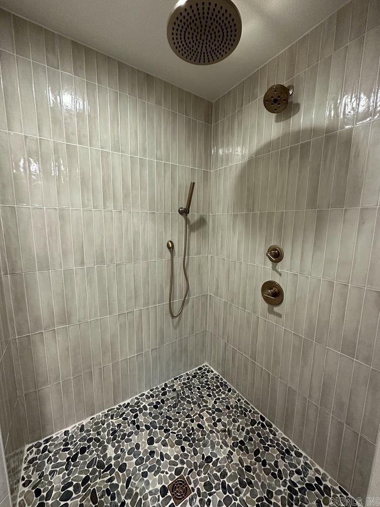 NARRA WOODS - Residential