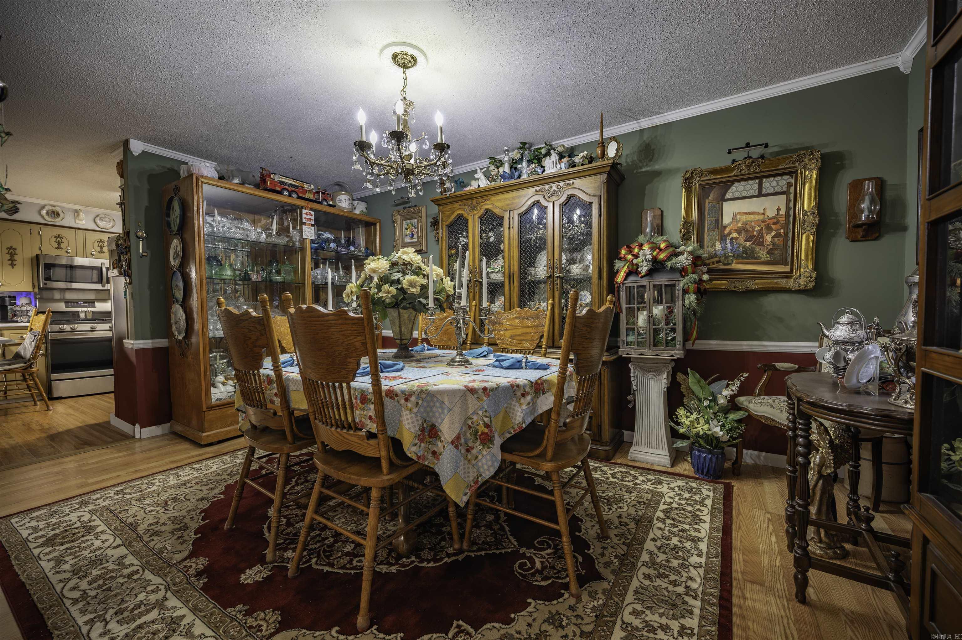 EAST MAIN - Residential