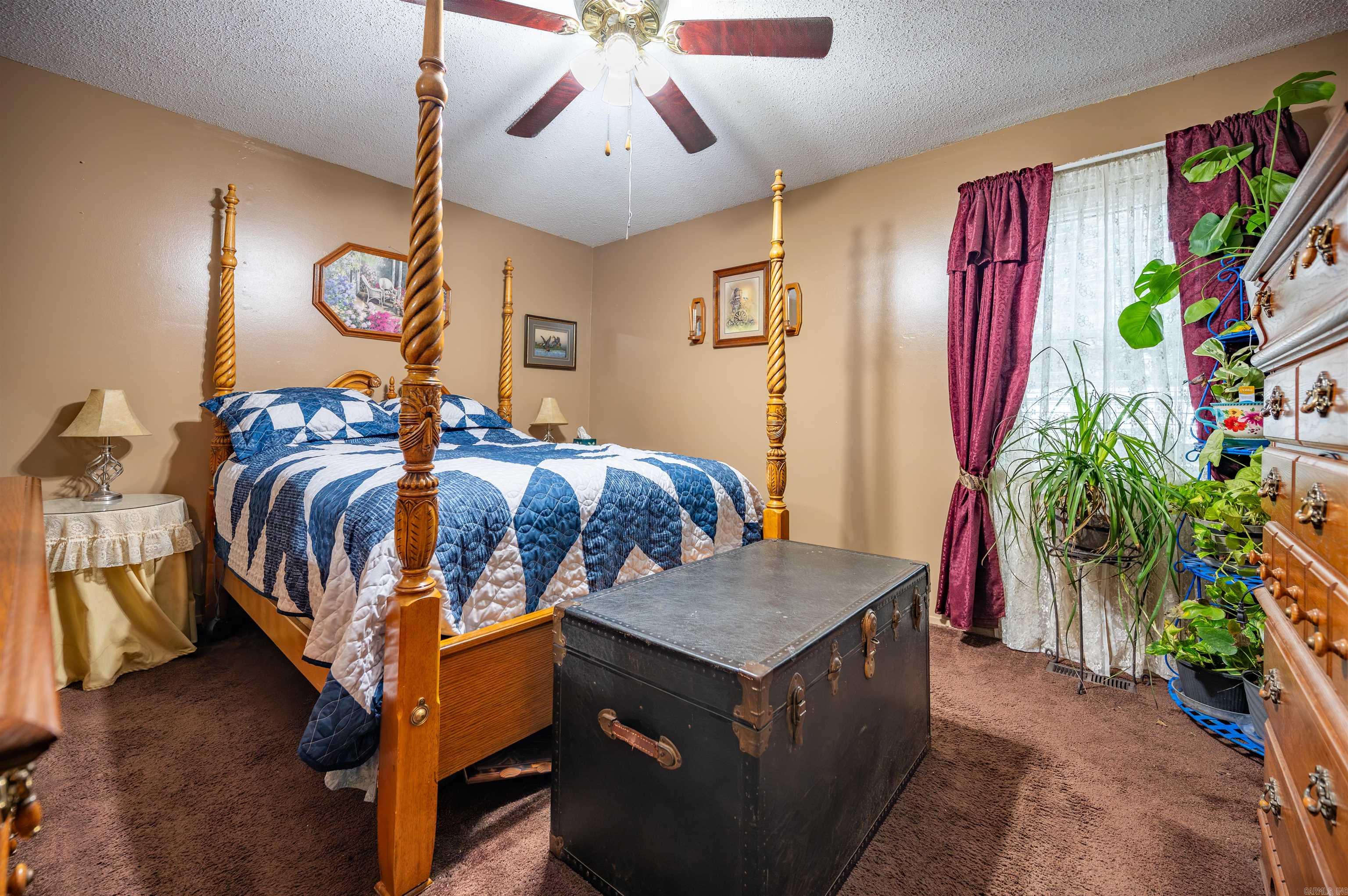 EAST MAIN - Residential