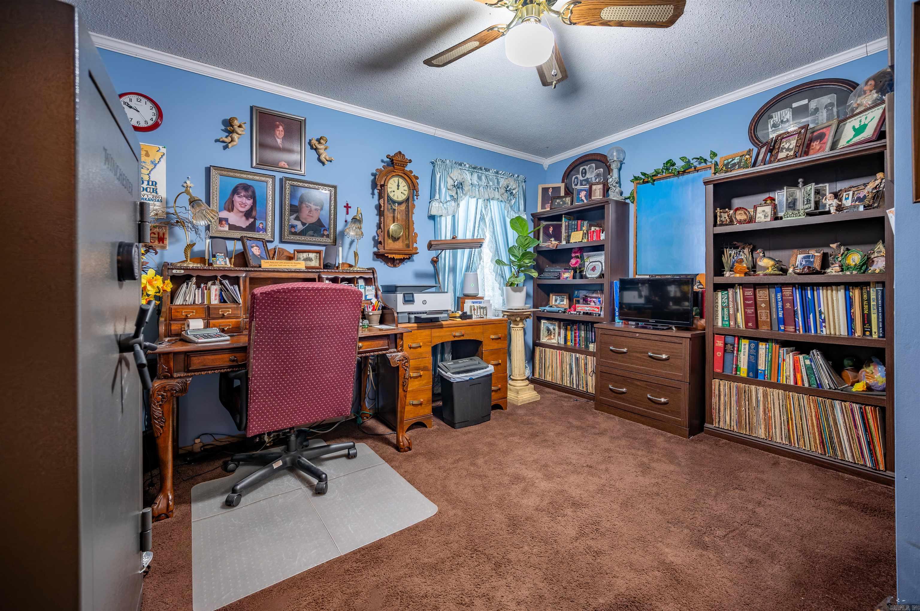 EAST MAIN - Residential