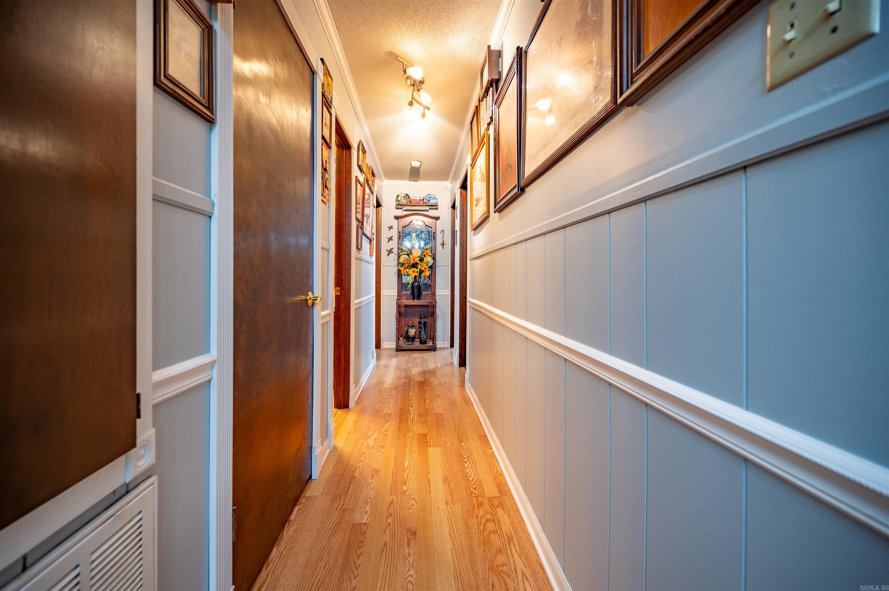 EAST MAIN - Residential