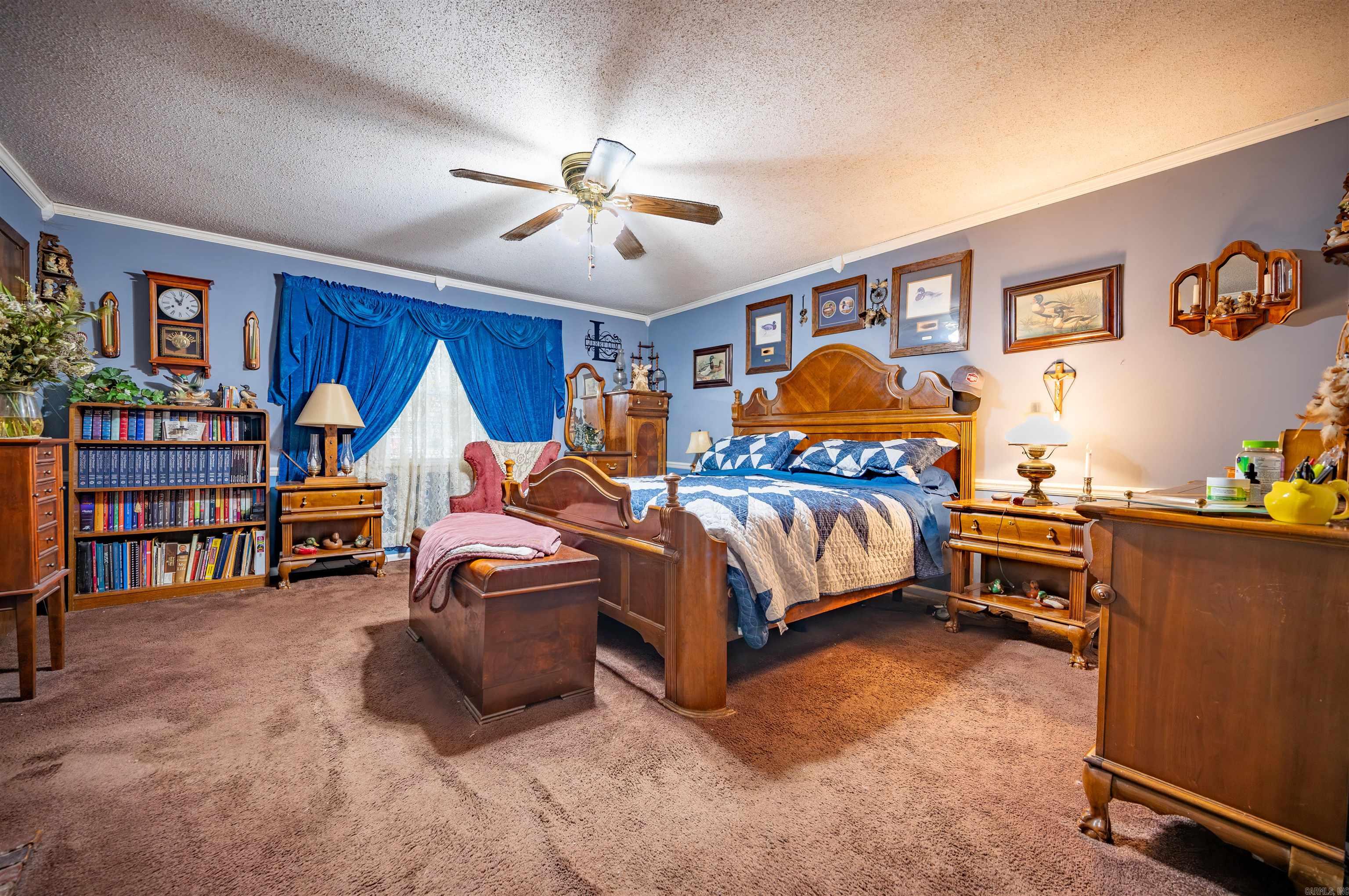 EAST MAIN - Residential