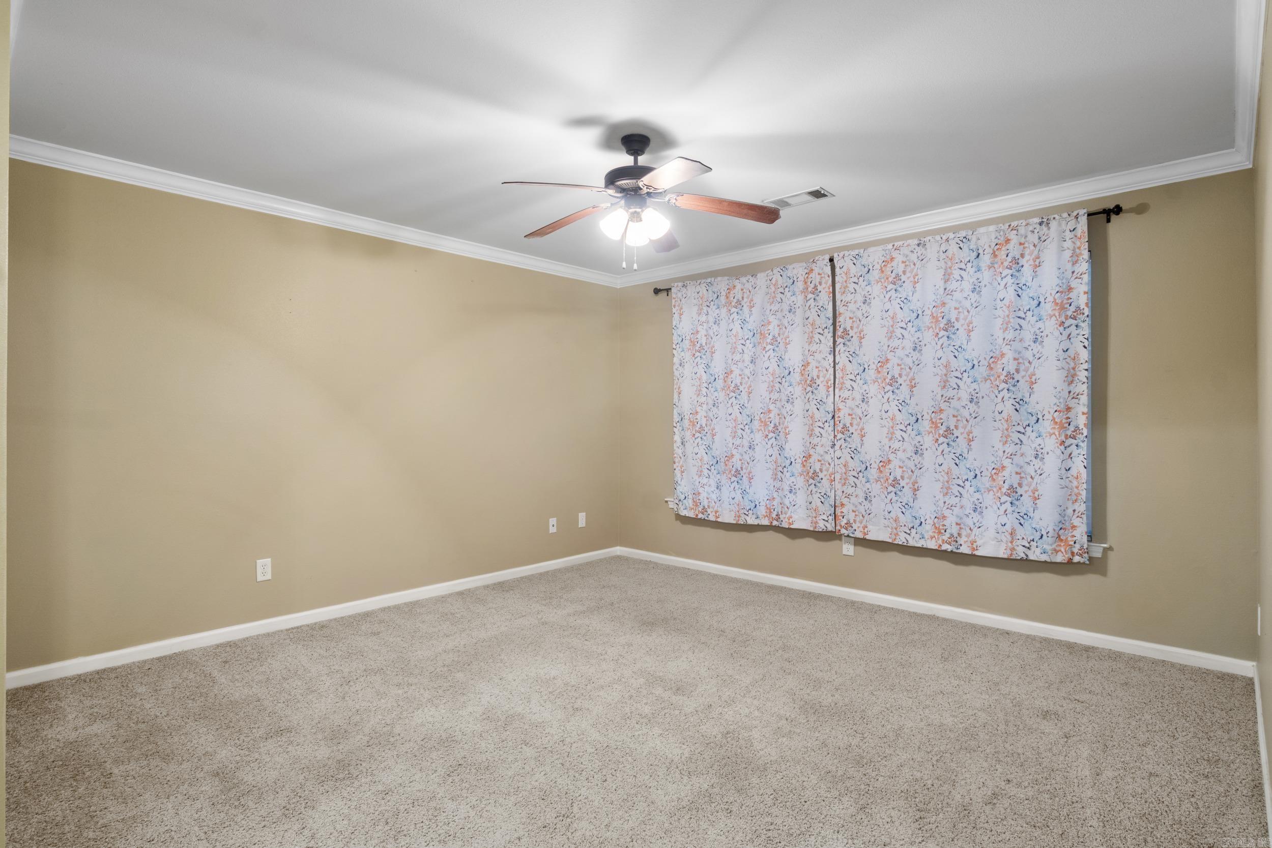 EMERALD MOUNTAIN - Residential