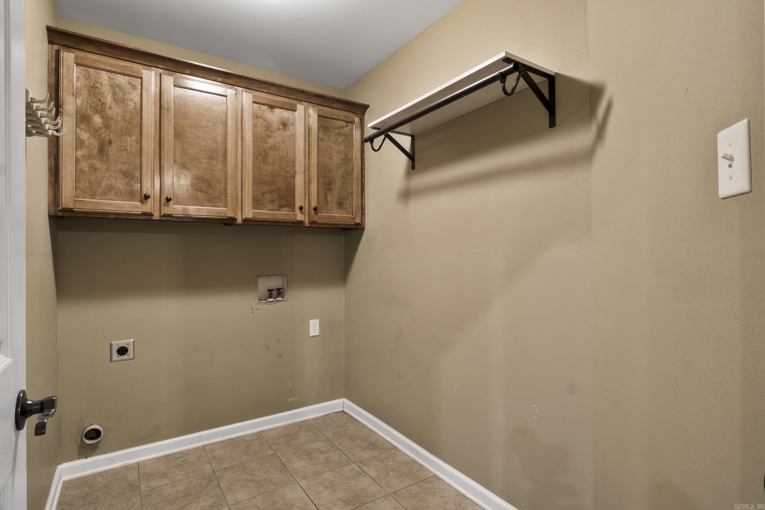 EMERALD MOUNTAIN - Residential