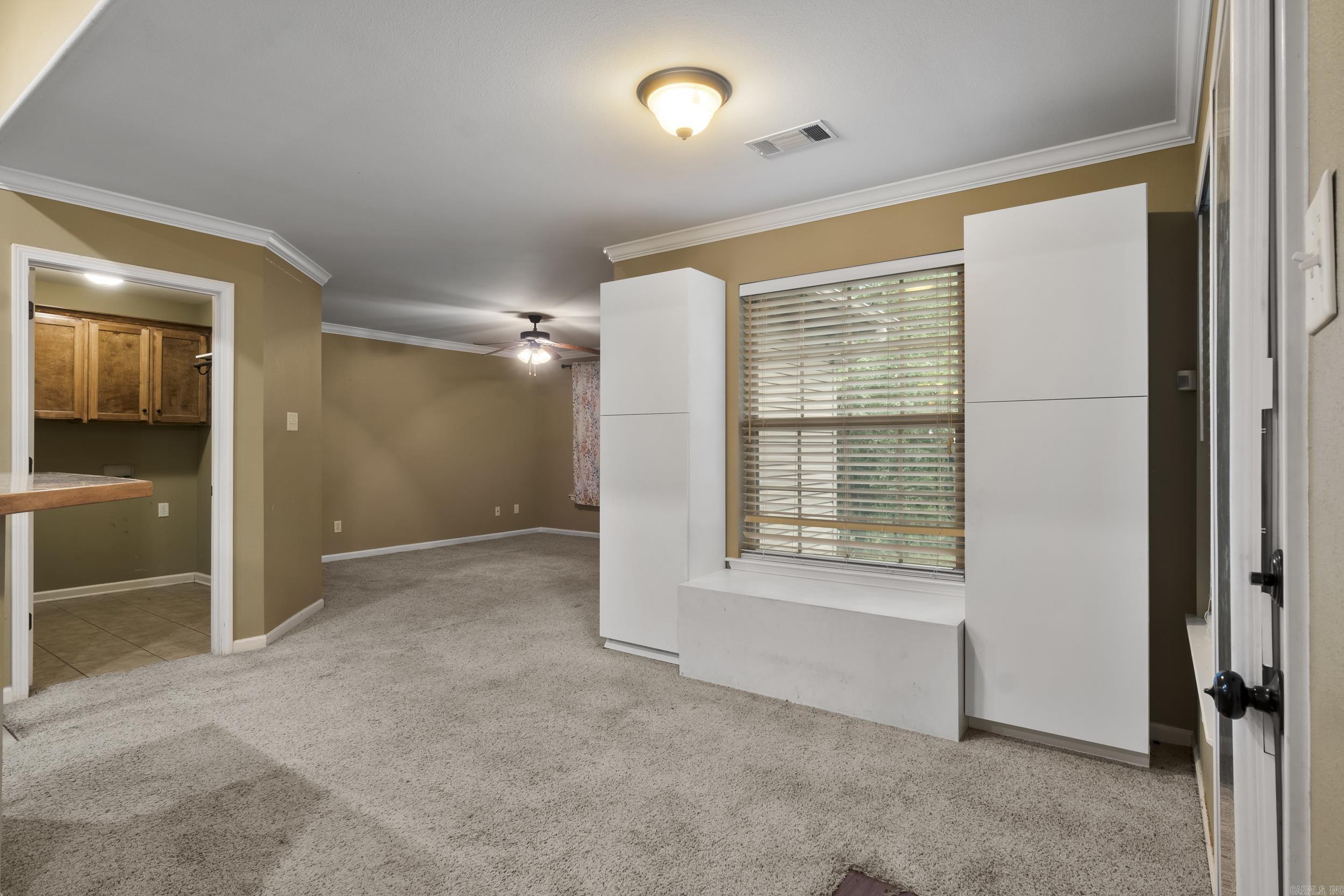 EMERALD MOUNTAIN - Residential