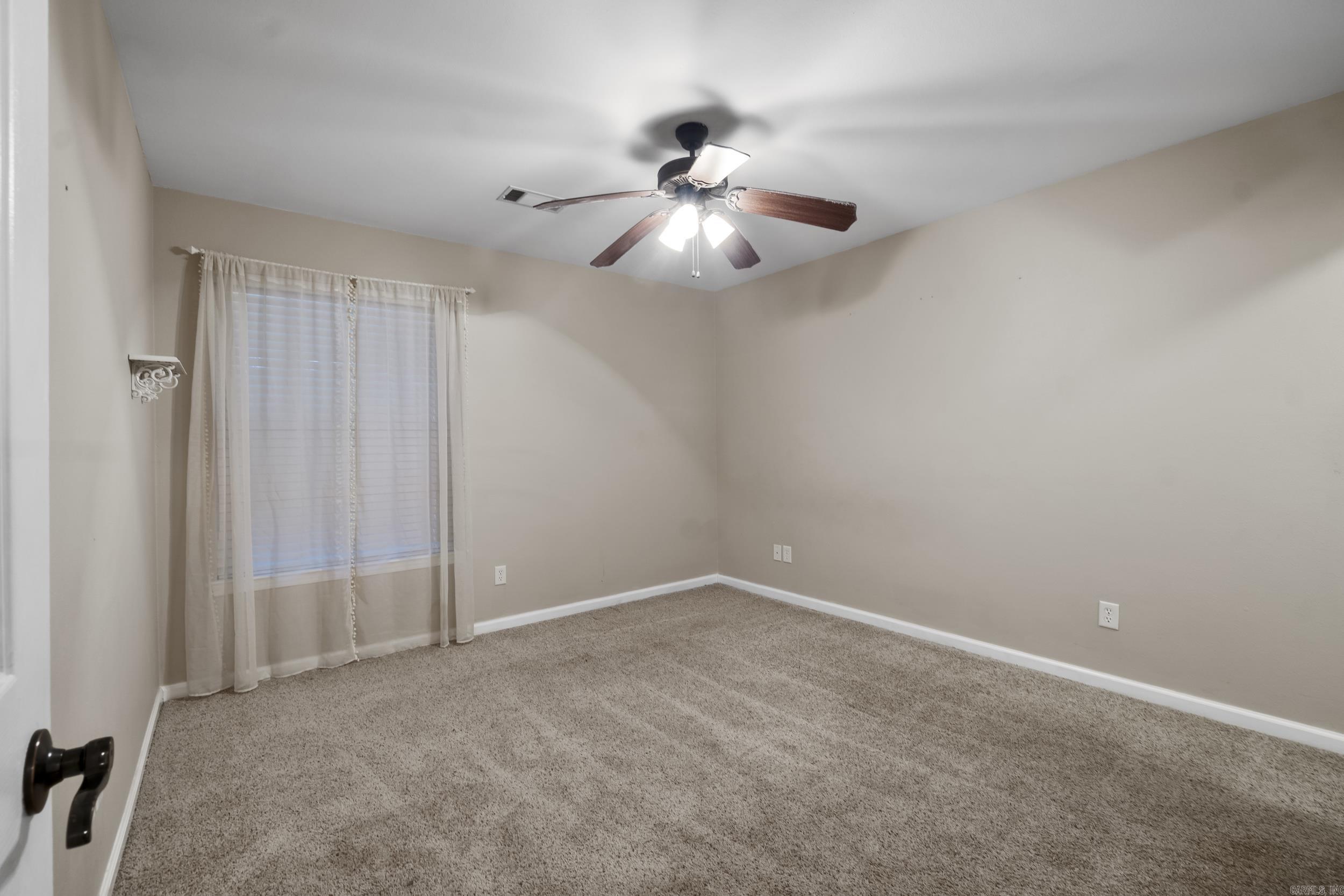 EMERALD MOUNTAIN - Residential