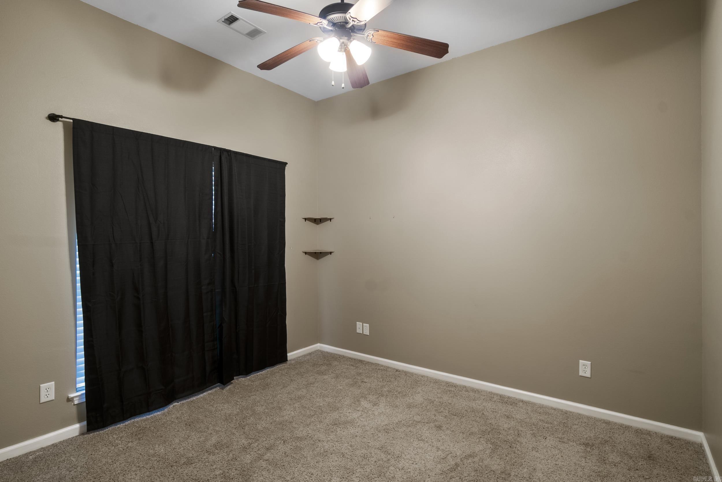 EMERALD MOUNTAIN - Residential