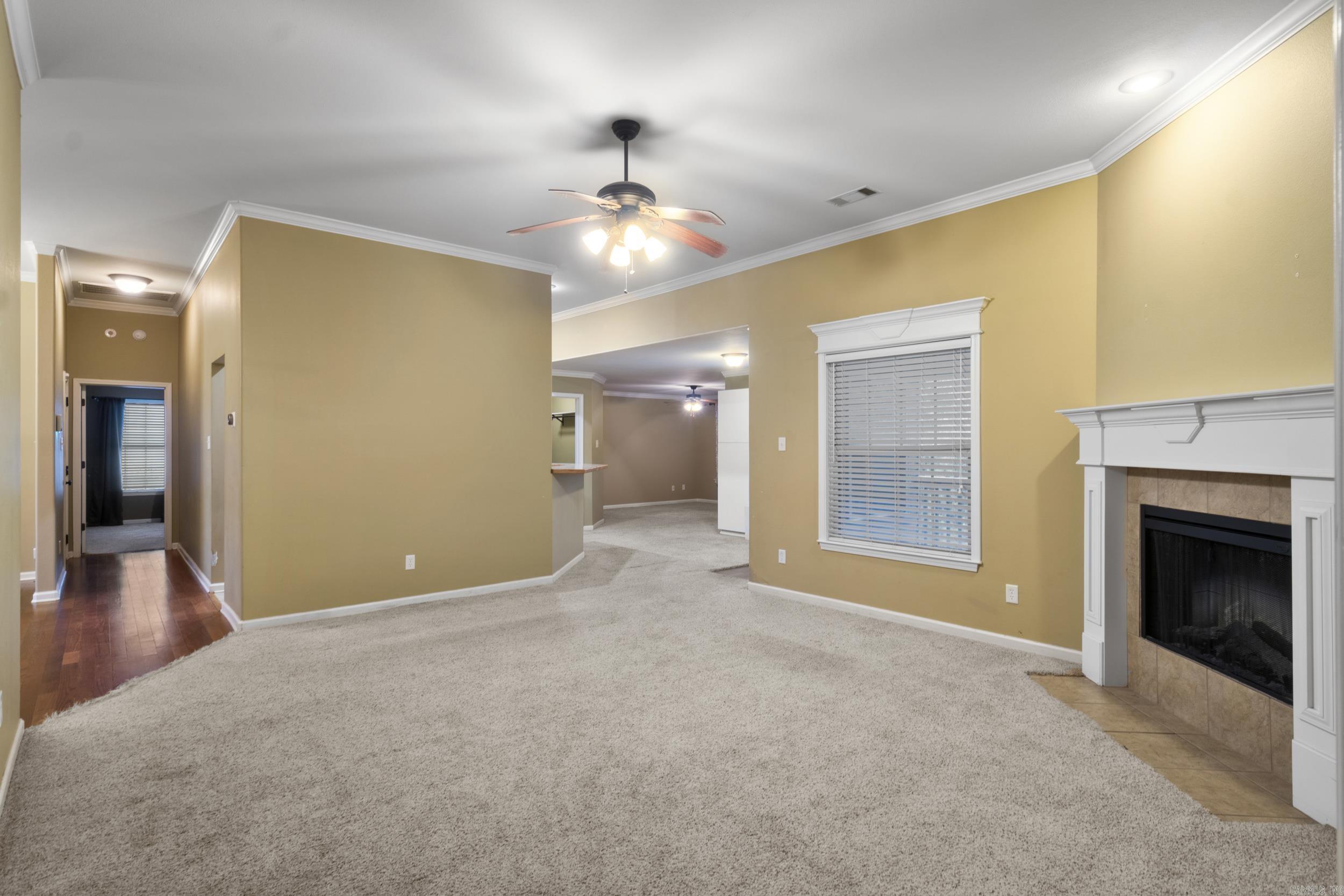 EMERALD MOUNTAIN - Residential