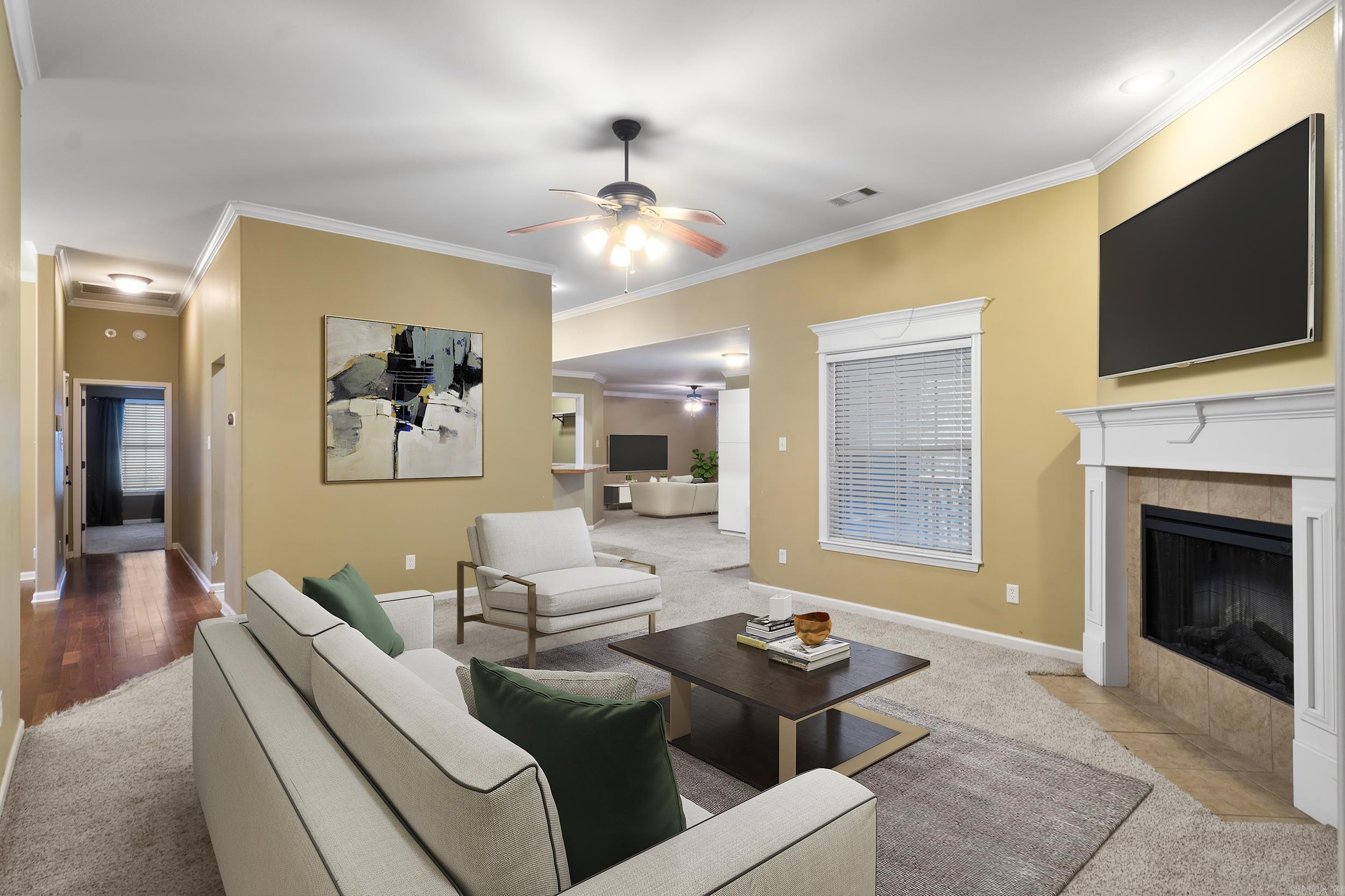 EMERALD MOUNTAIN - Residential