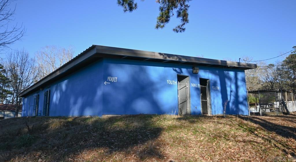 Metes & Bounds - Commercial Sale