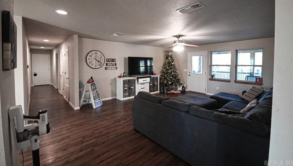 Metes & Bounds - Commercial Sale