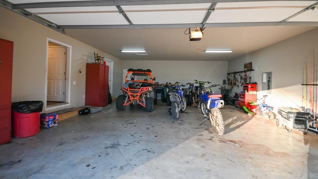 Metes & Bounds - Commercial Sale