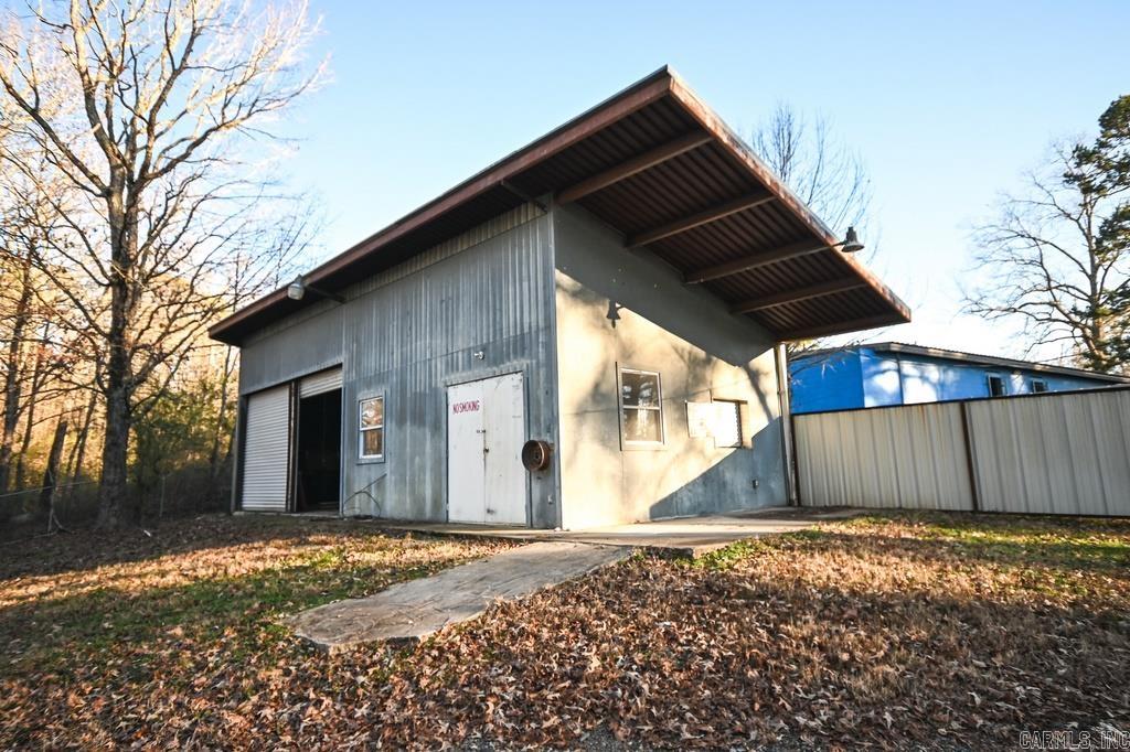 Metes & Bounds - Commercial Sale