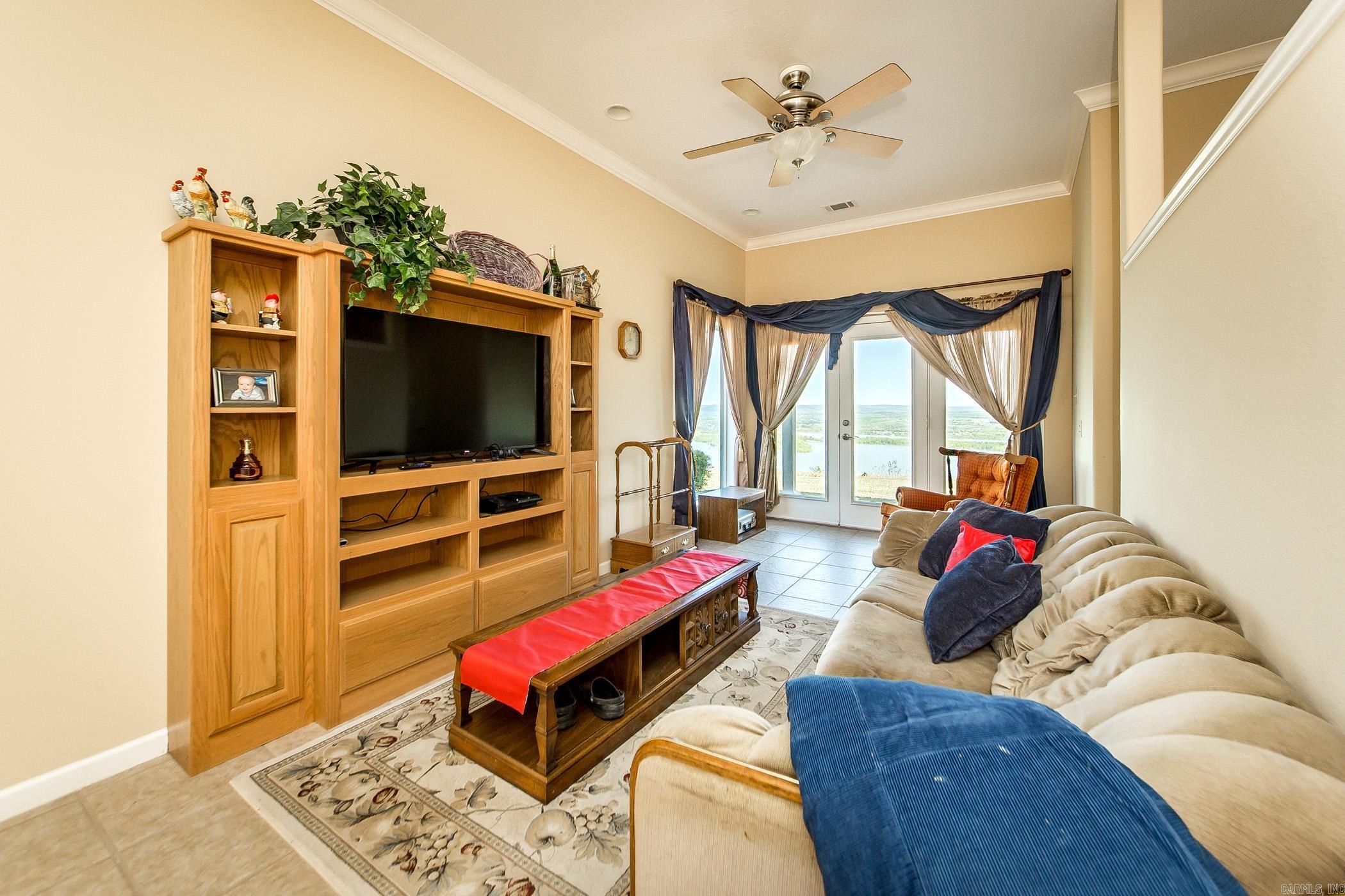 CLIFFVIEW TRACTS - Residential