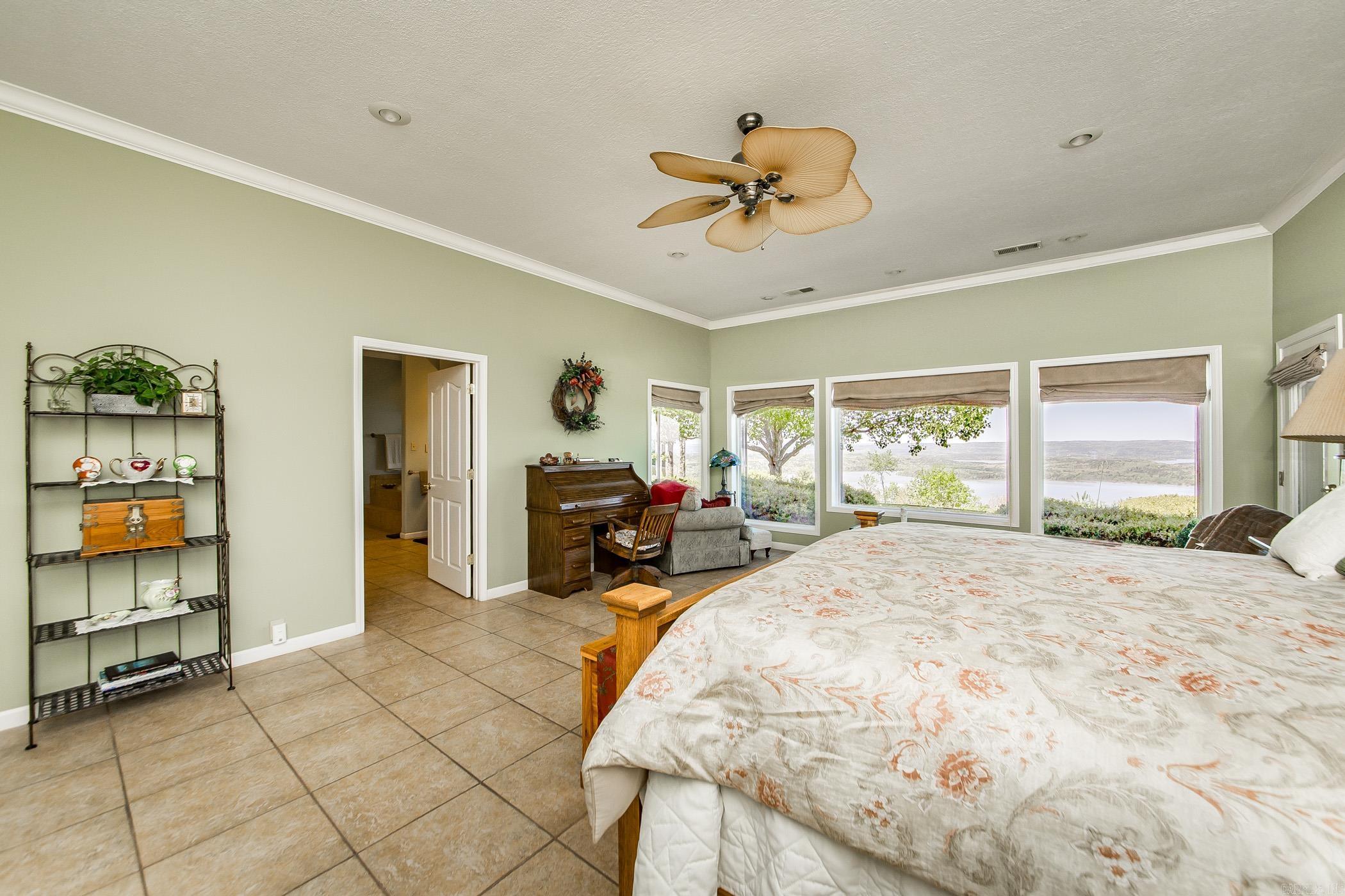 CLIFFVIEW TRACTS - Residential