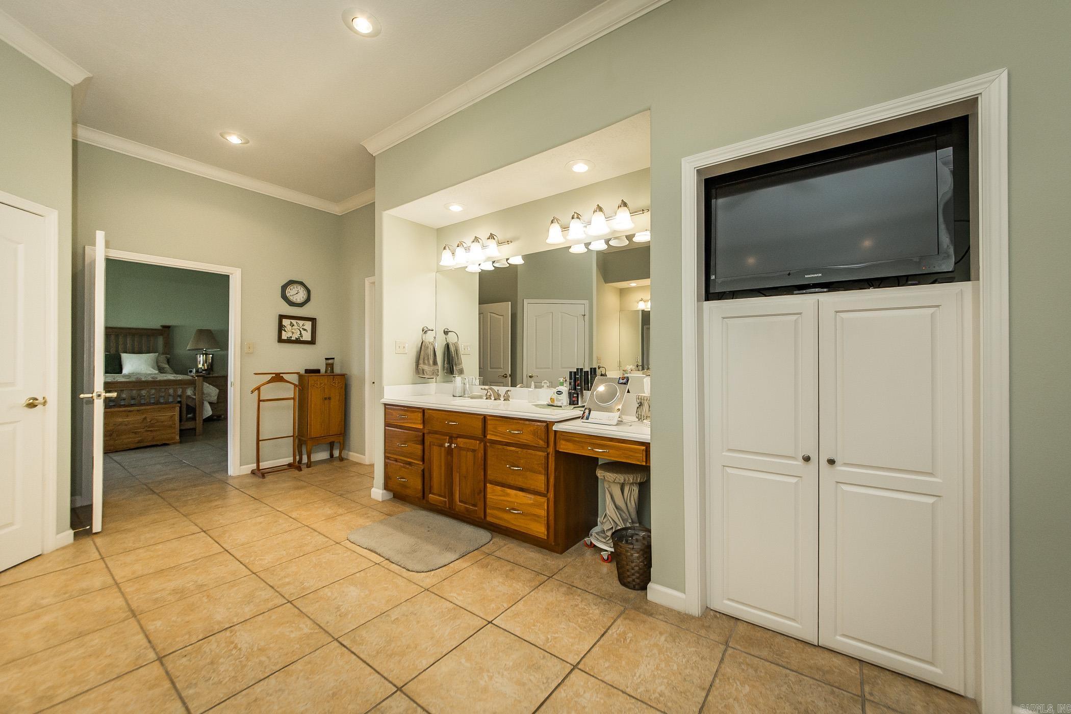 CLIFFVIEW TRACTS - Residential