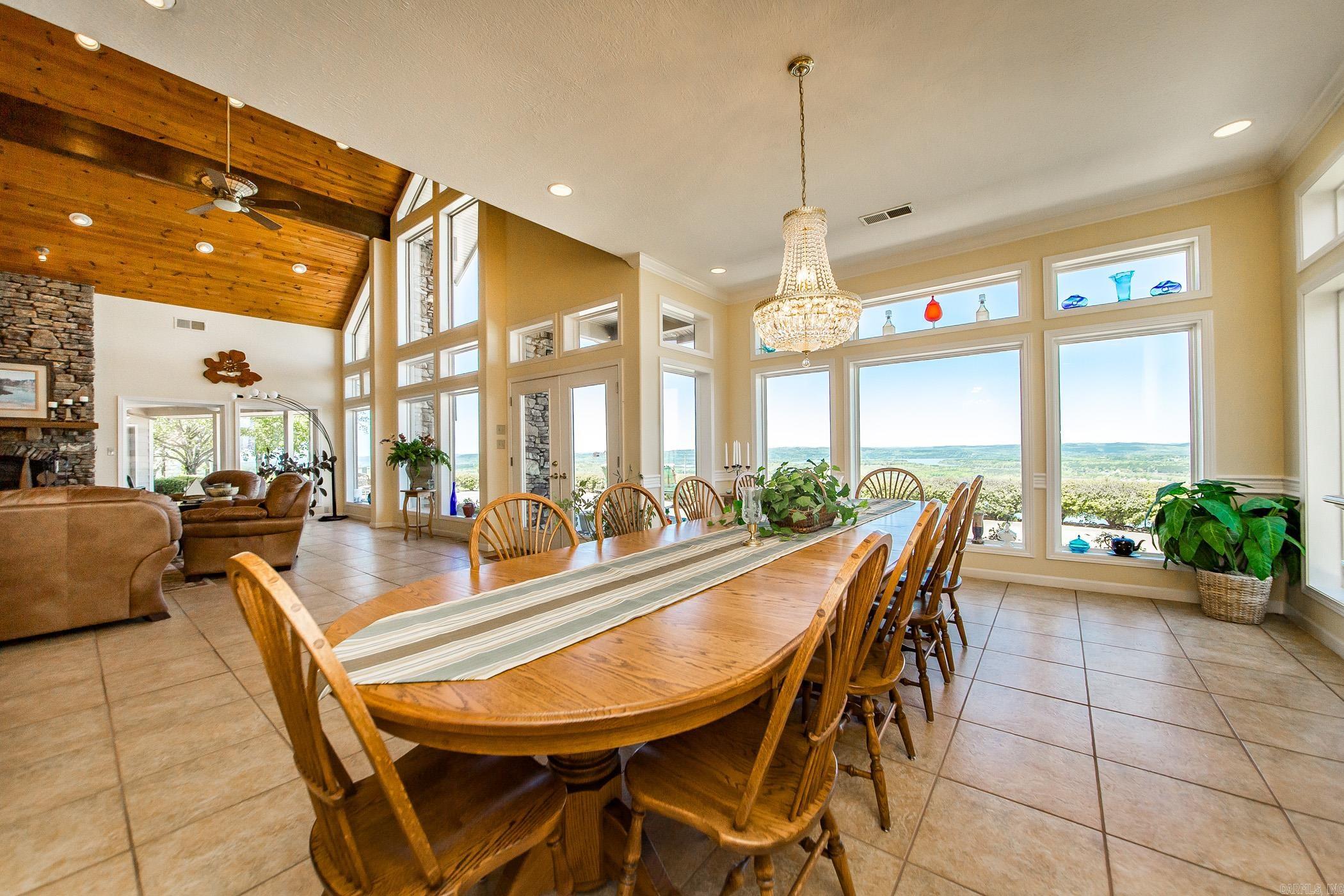 CLIFFVIEW TRACTS - Residential