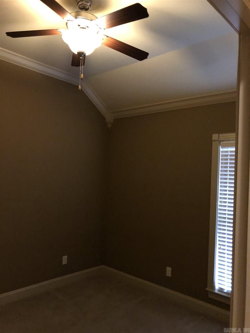 COUNTRY CLUB OF ARK THE - Residential Lease