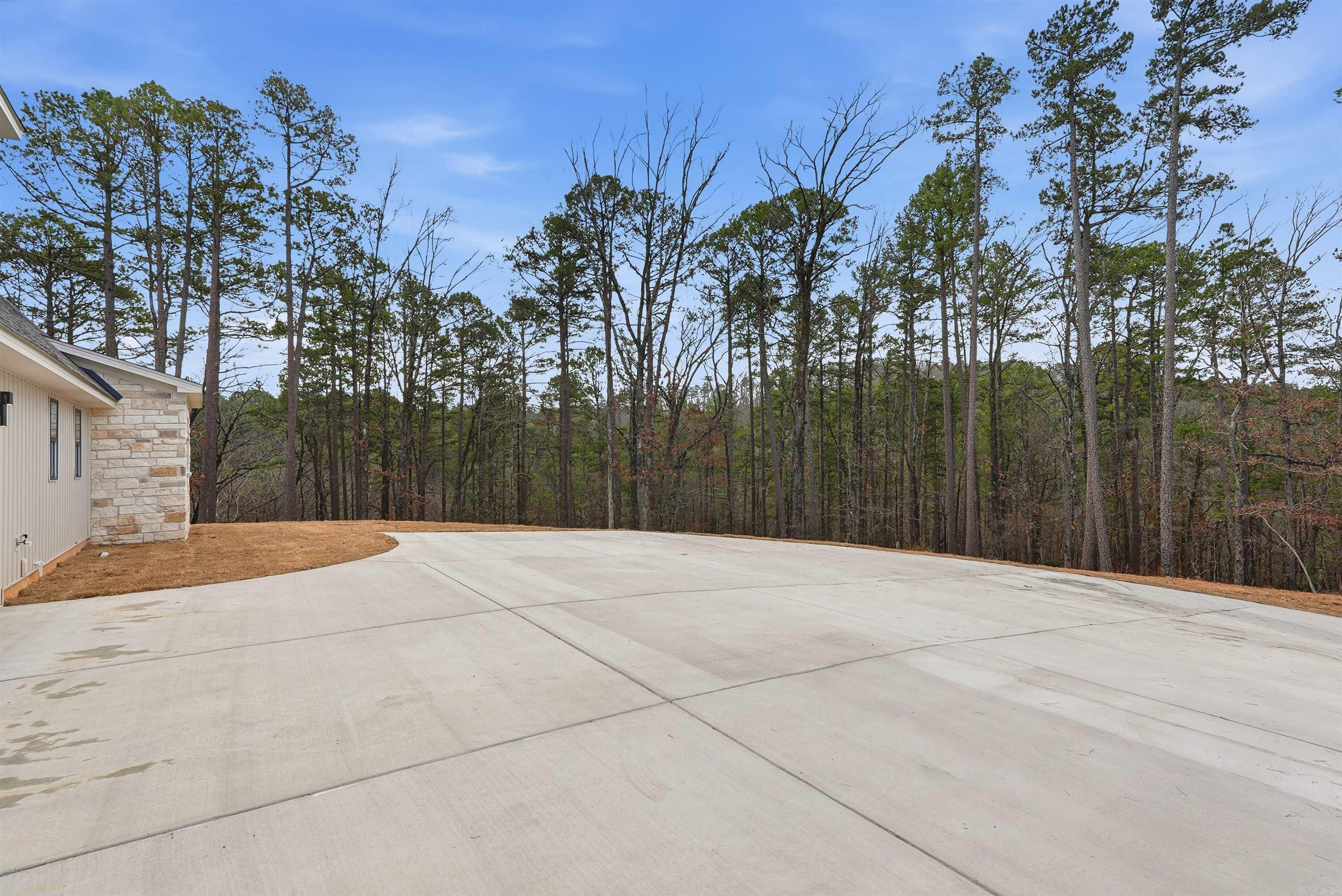 Hickory Nut Mountain Estates - Residential