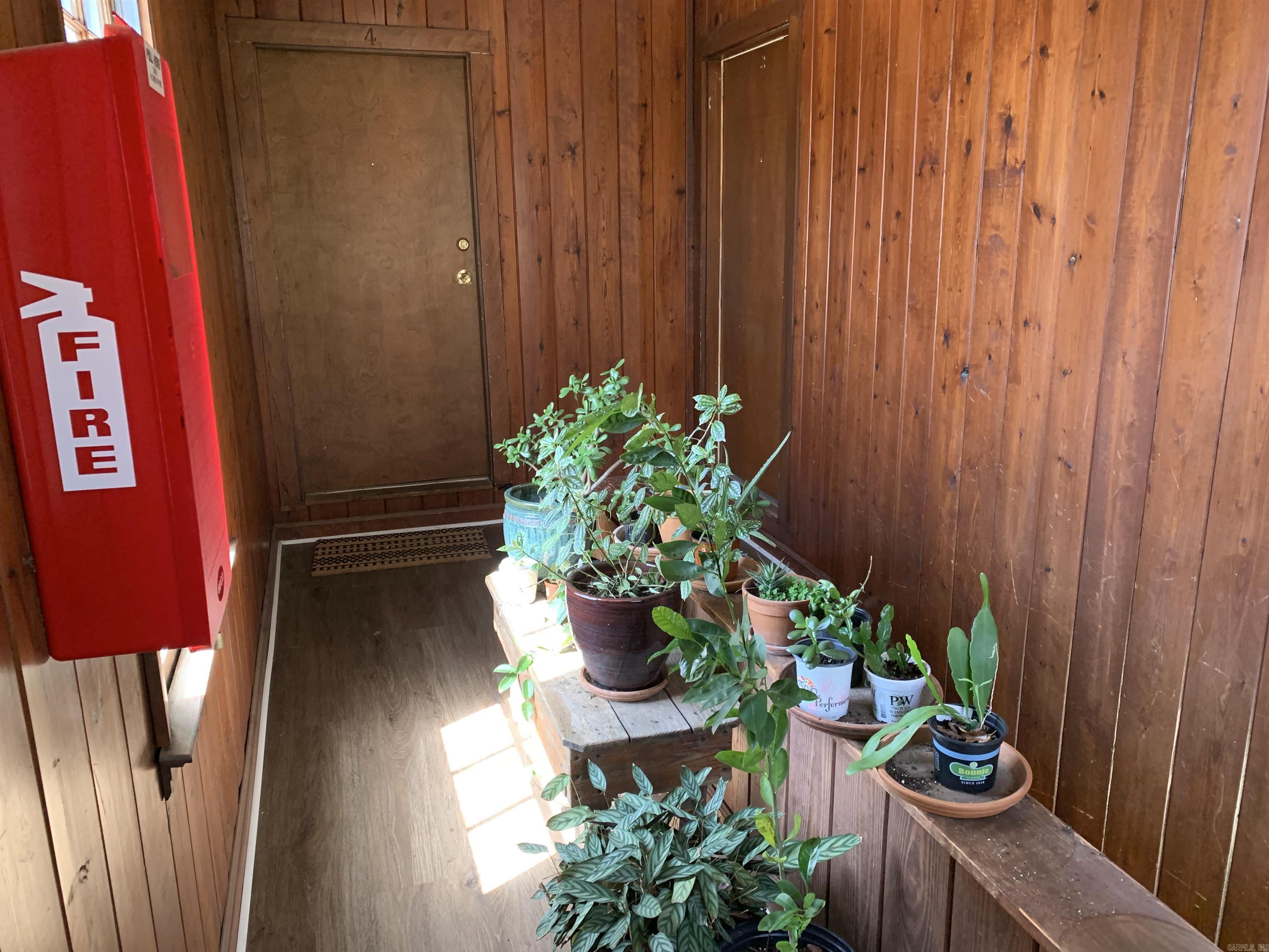 Pulaski Heights - Residential Income