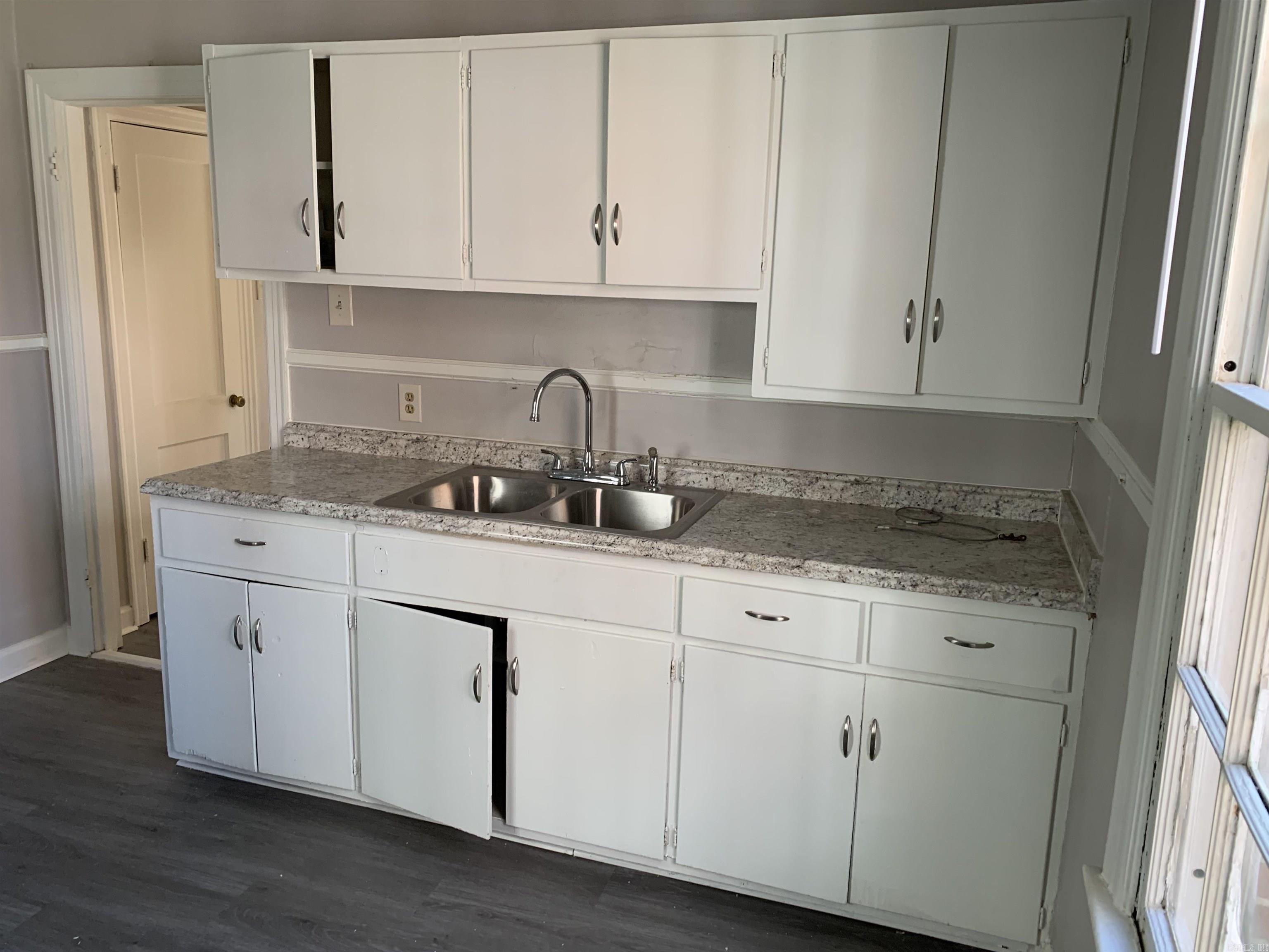 Pulaski Heights - Residential Income