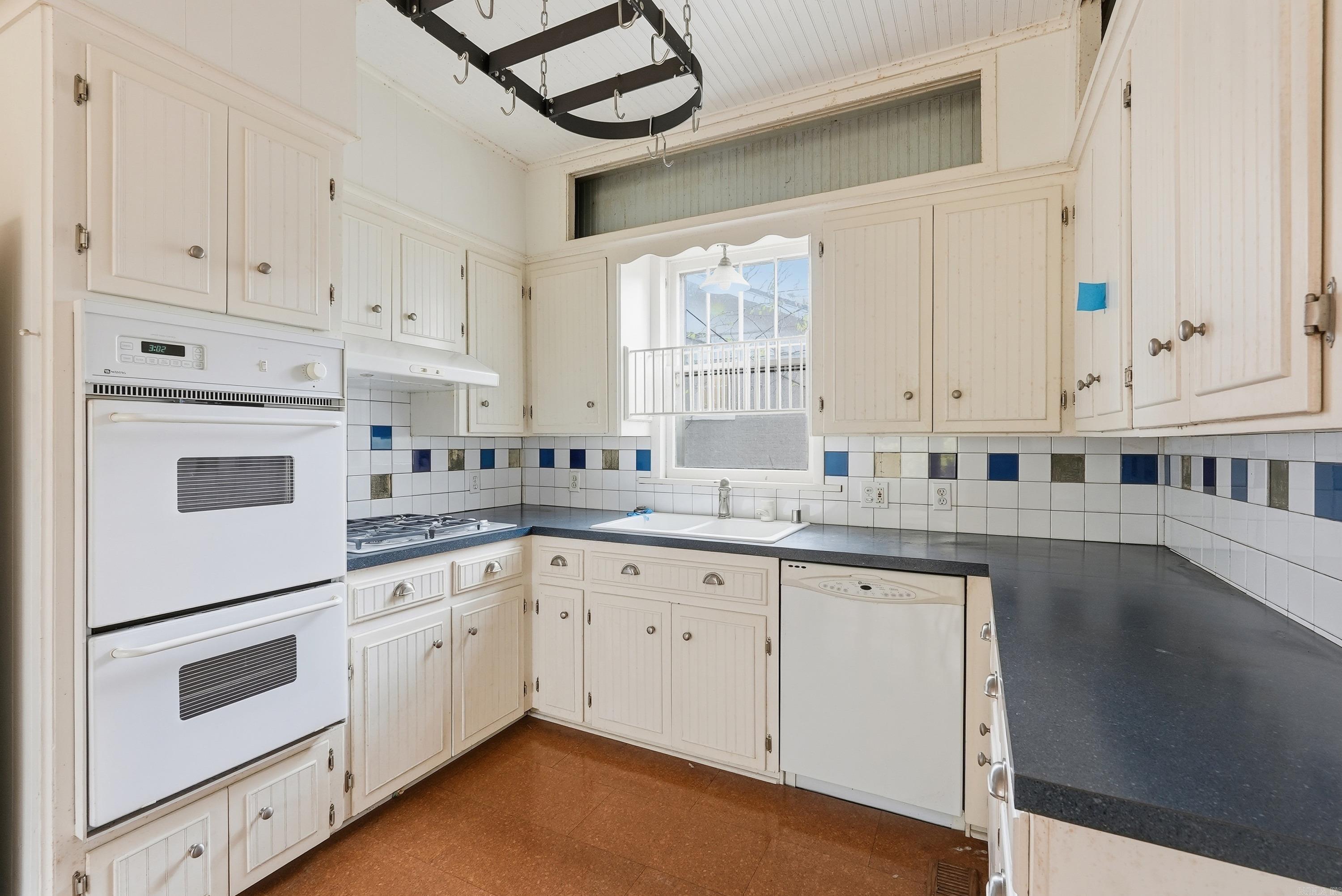 CAPITOL VIEW - Residential