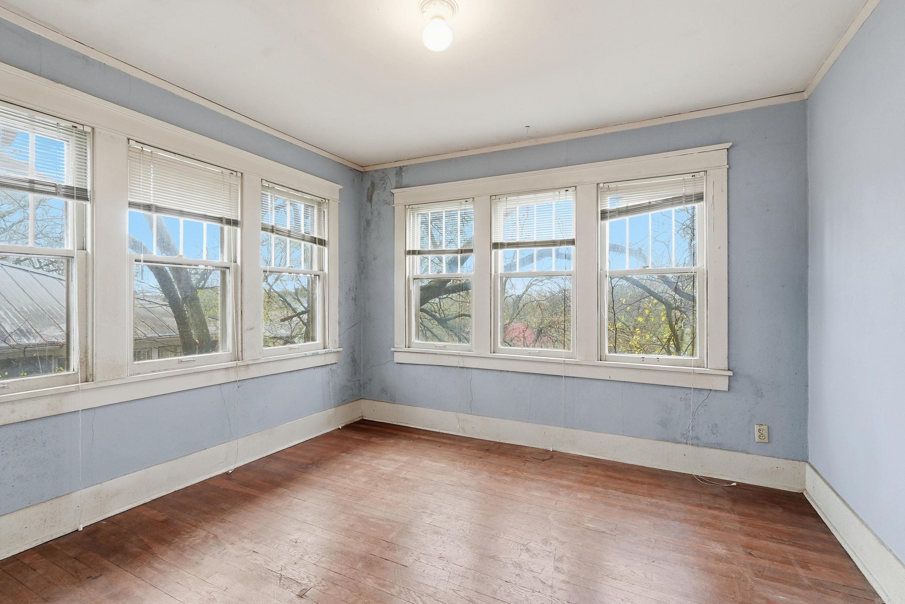 CAPITOL VIEW - Residential