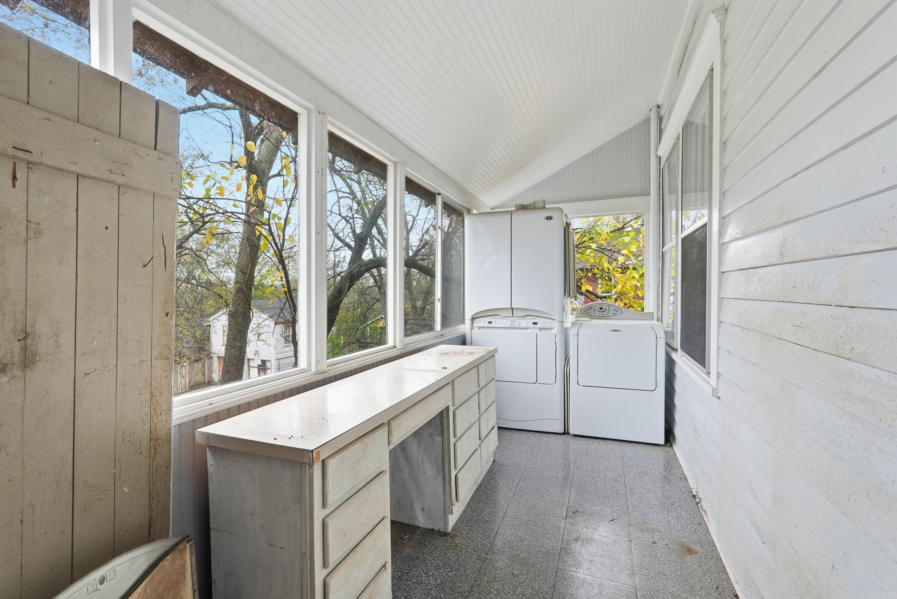 CAPITOL VIEW - Residential