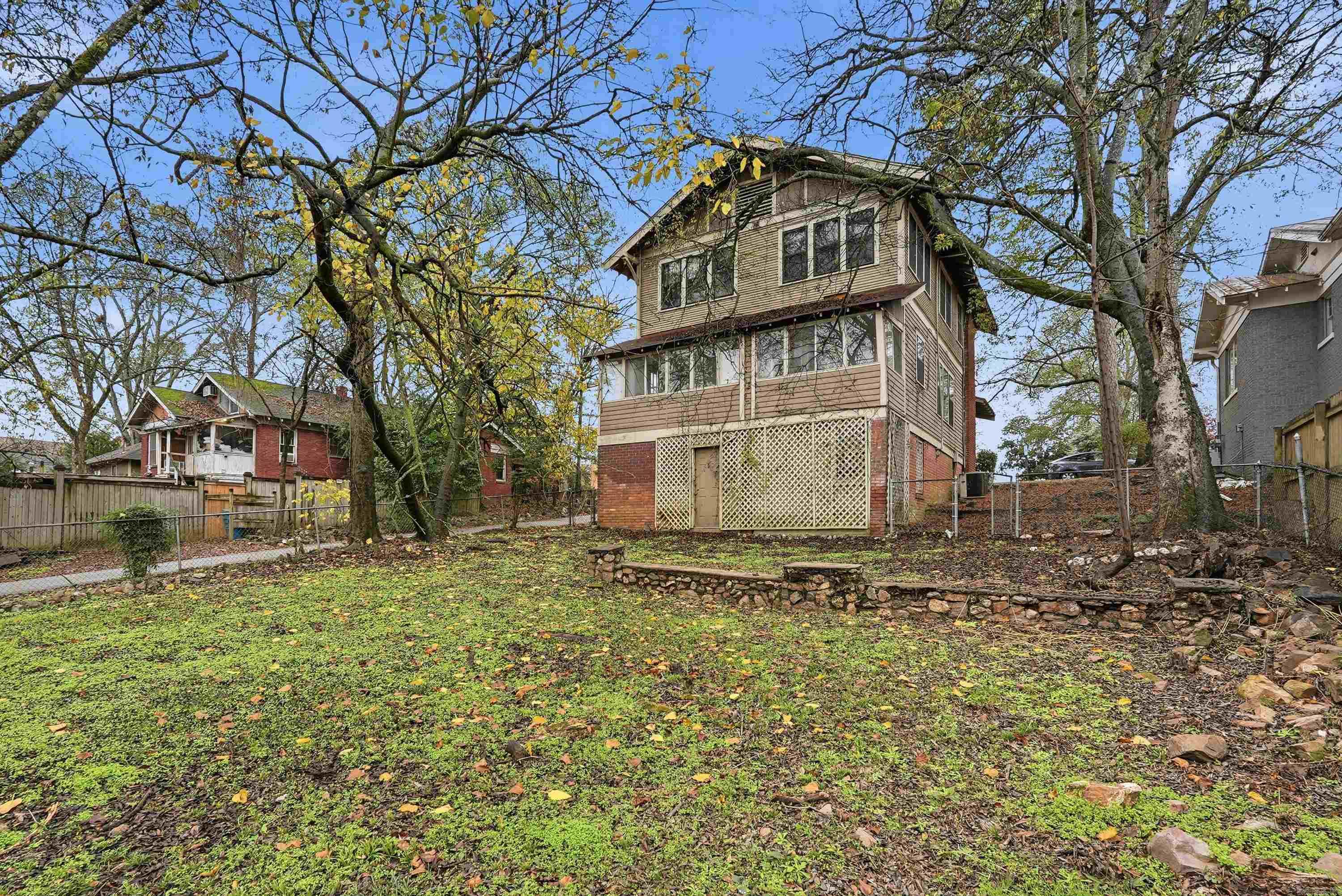 CAPITOL VIEW - Residential