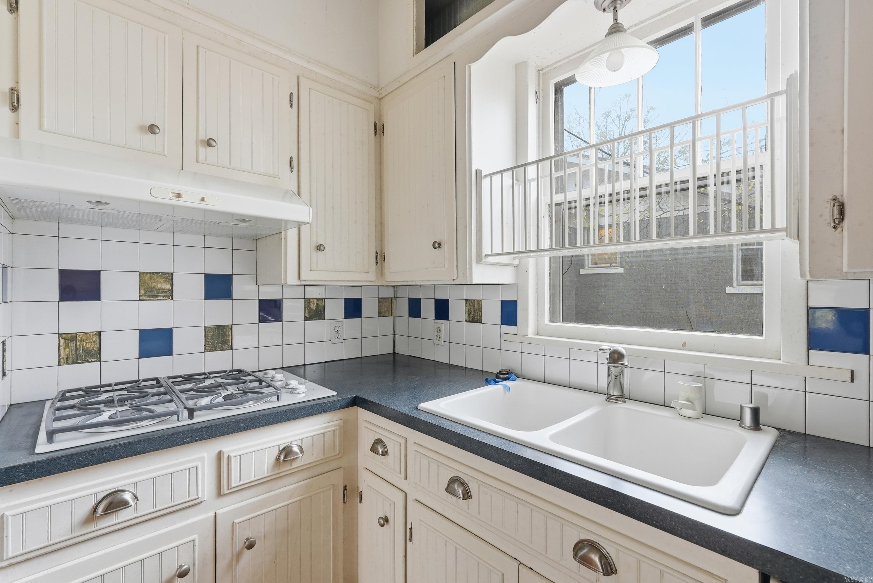 CAPITOL VIEW - Residential