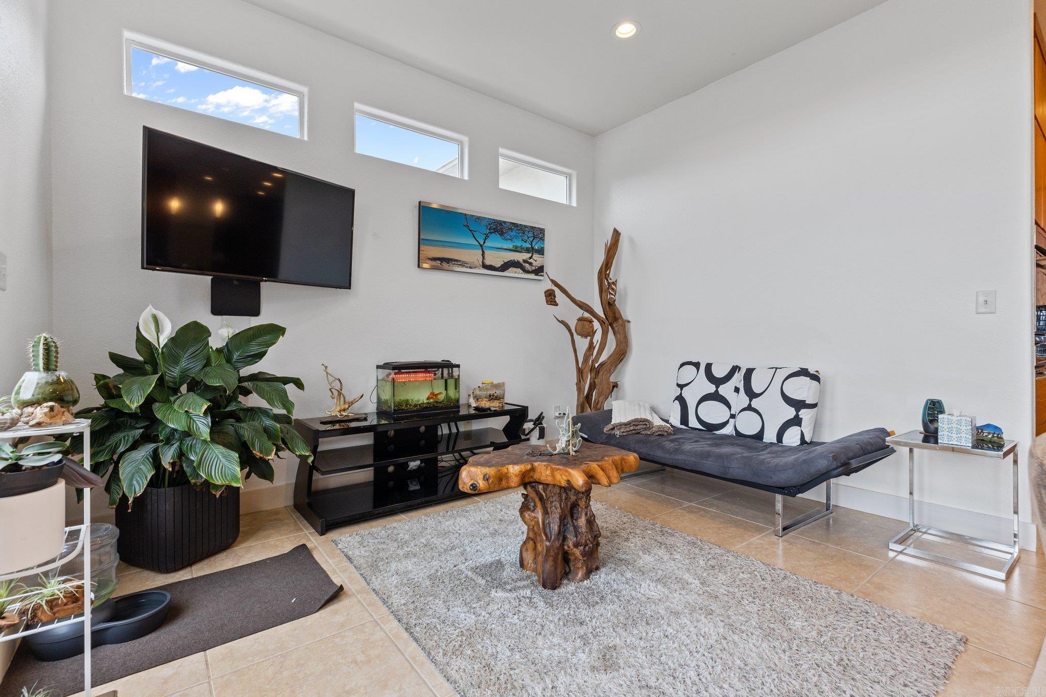 BELLE POINTE ADDN - Residential