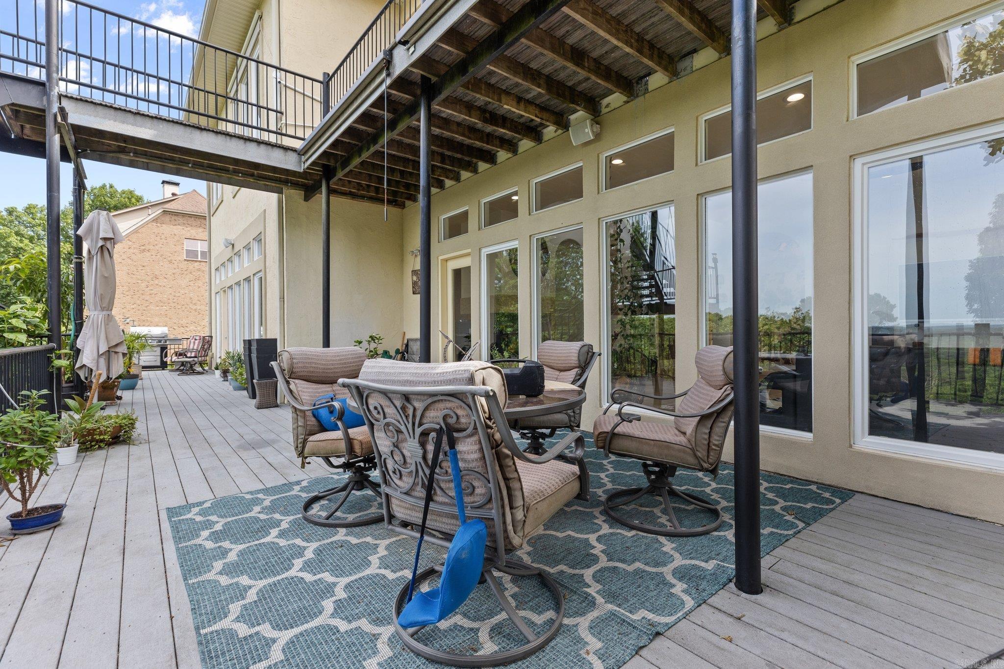BELLE POINTE ADDN - Residential