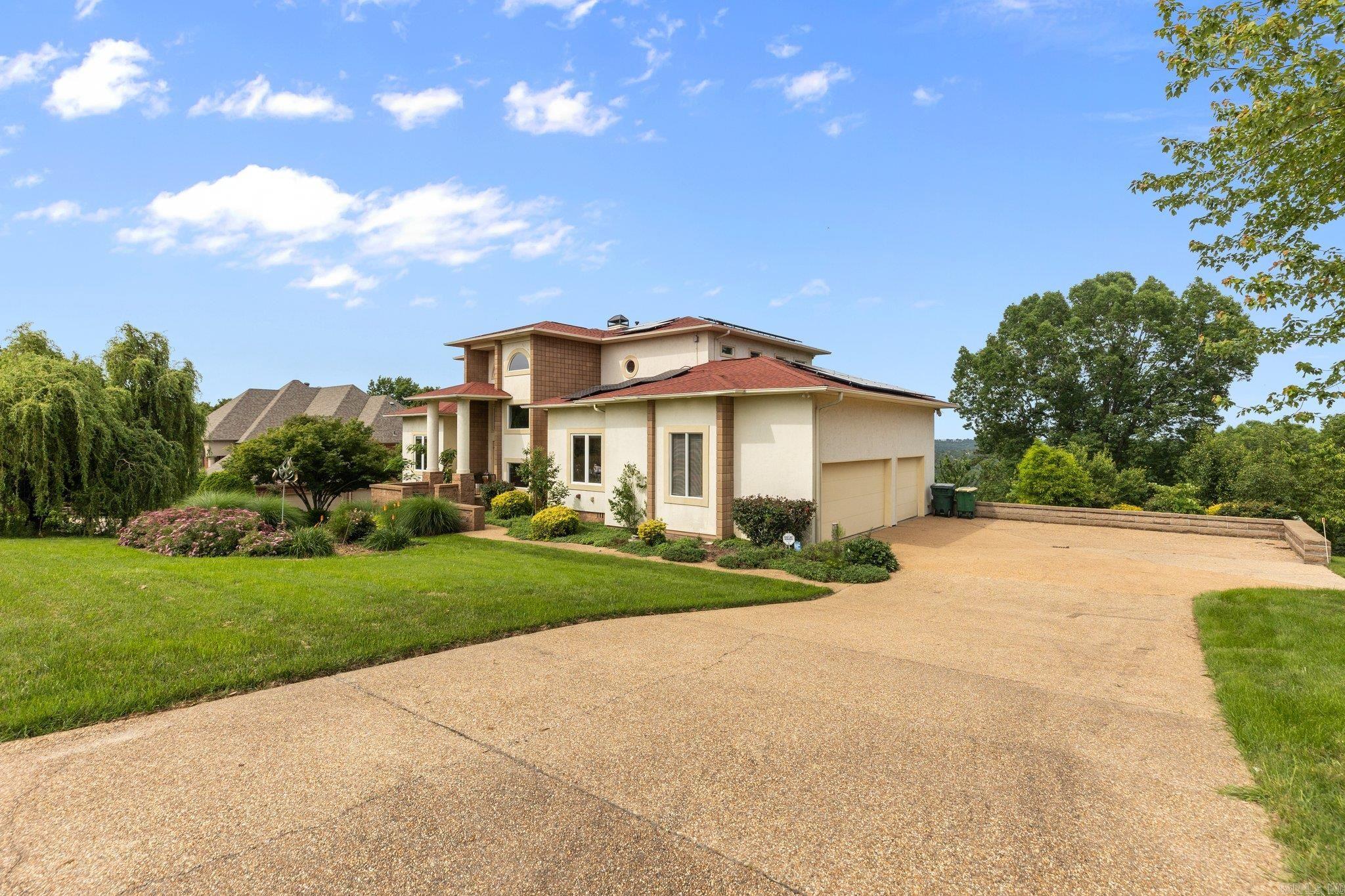 BELLE POINTE ADDN - Residential