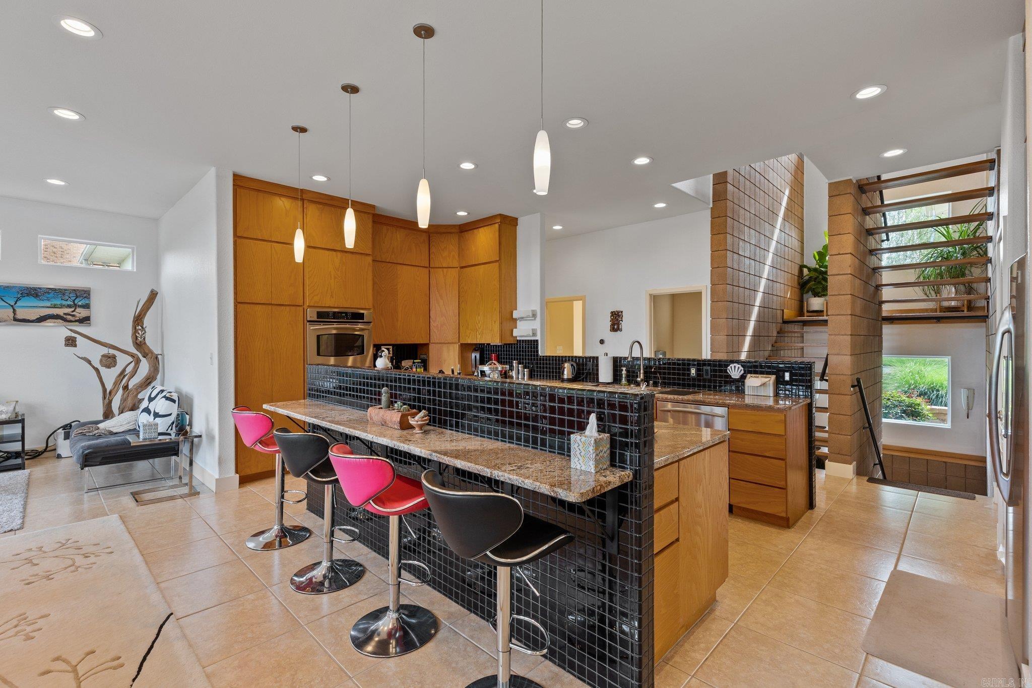 BELLE POINTE ADDN - Residential