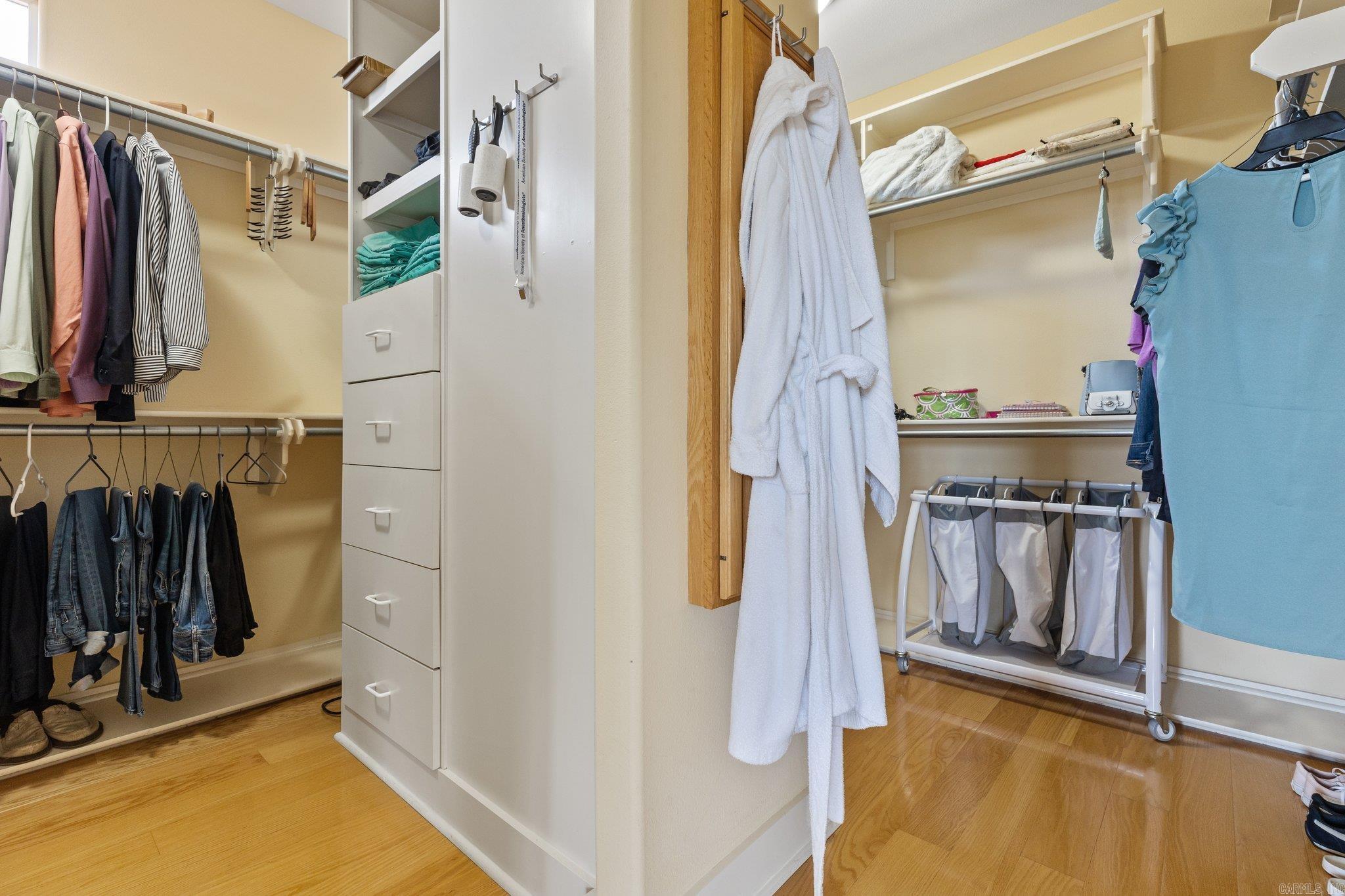 BELLE POINTE ADDN - Residential