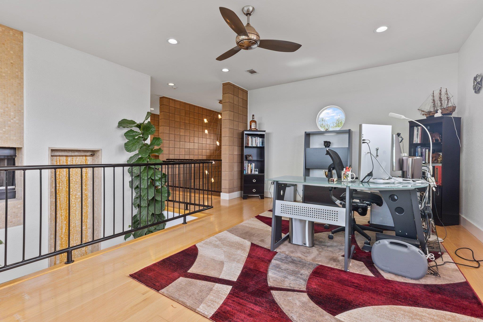BELLE POINTE ADDN - Residential