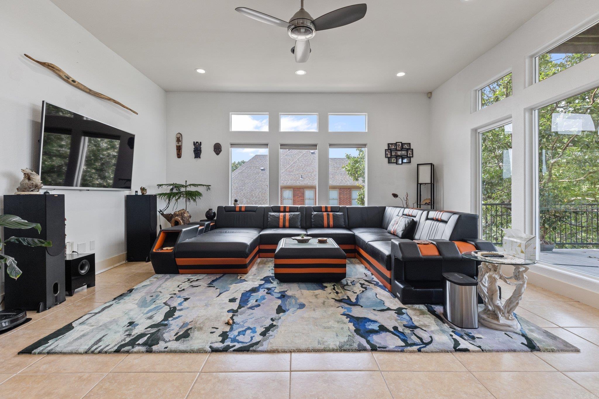 BELLE POINTE ADDN - Residential