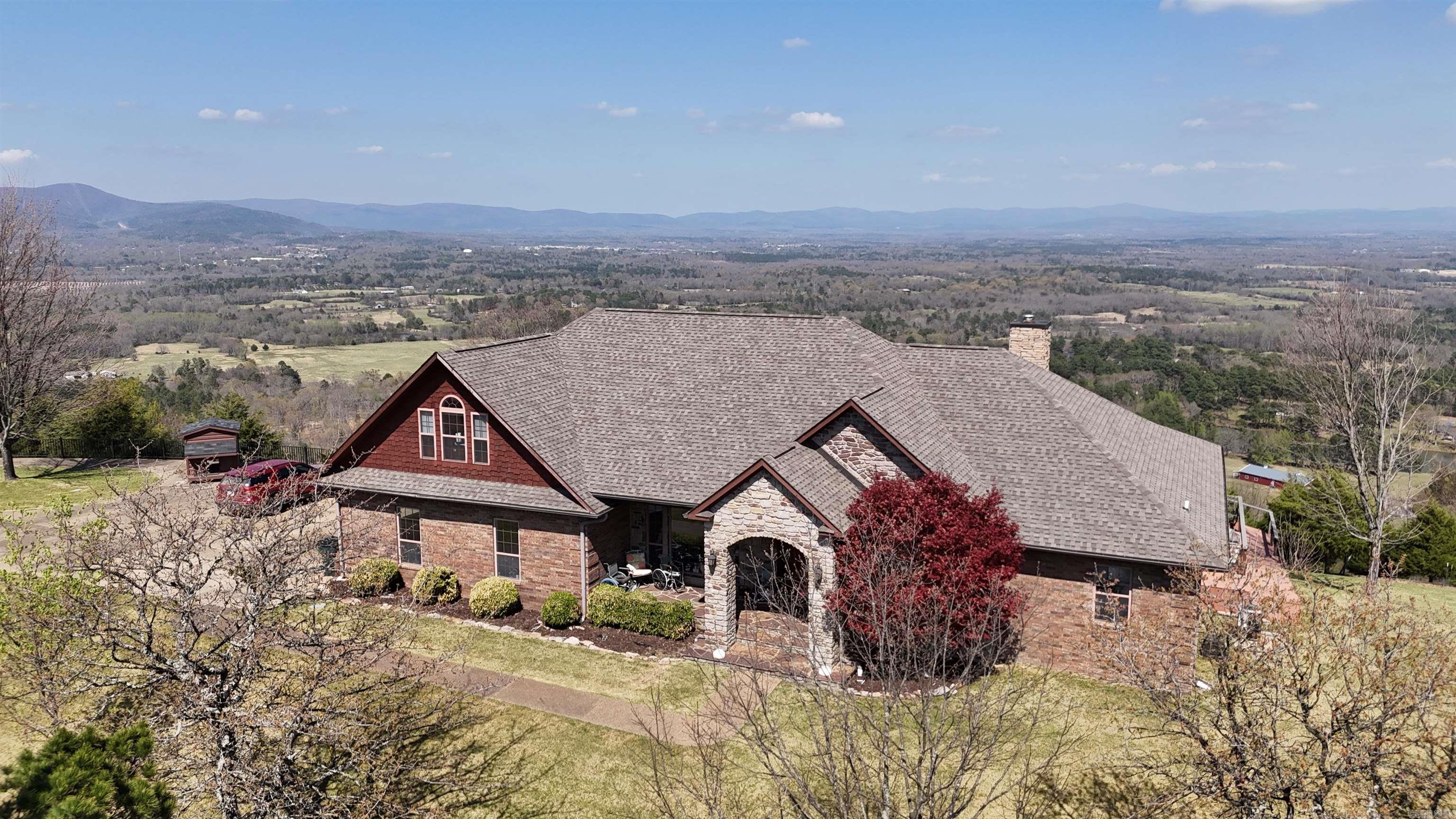 STAR MOUNTAIN ESTATES - Residential