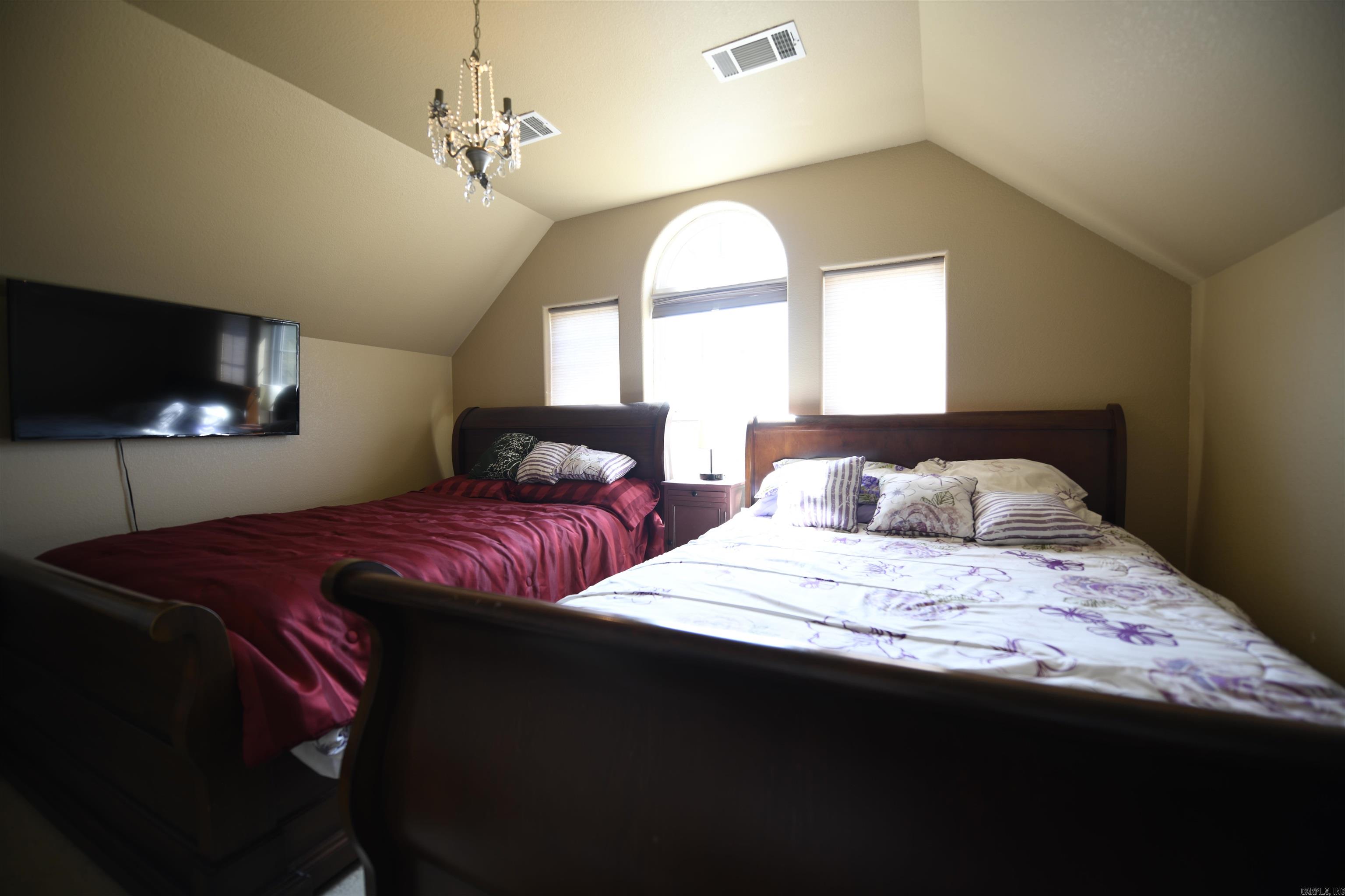 STAR MOUNTAIN ESTATES - Residential