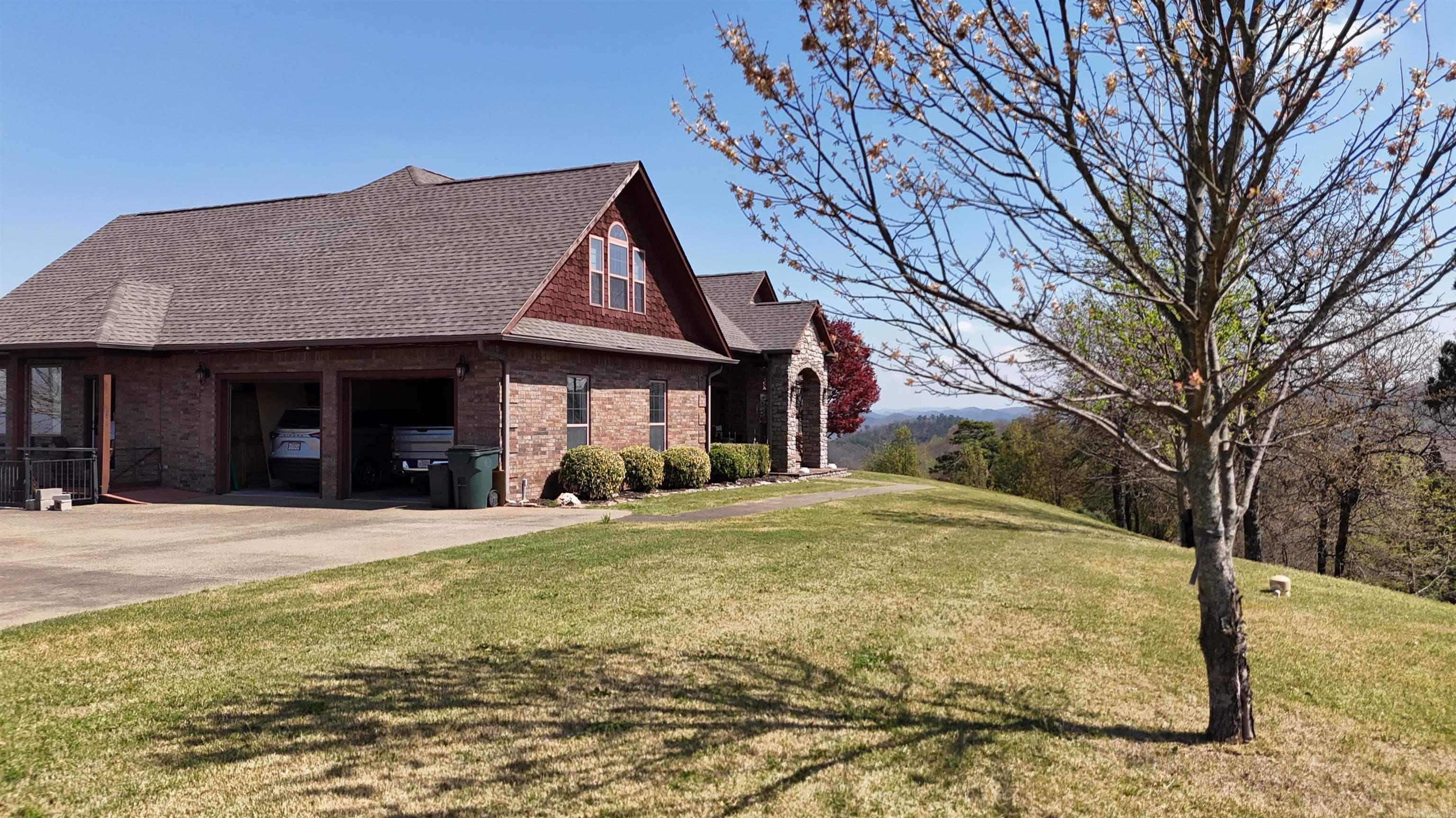 STAR MOUNTAIN ESTATES - Residential